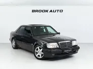 Mercedes-Benz W124 I, 1992 — экстерьер, фото 3