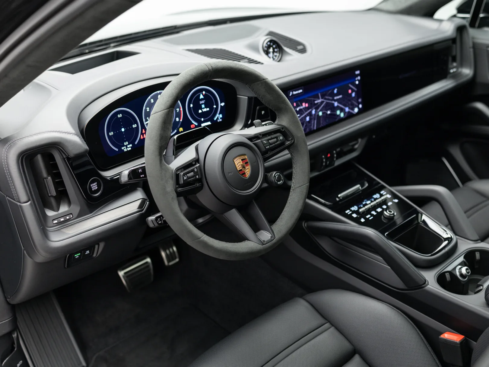 Porsche Cayenne GTS Coupé III Рестайлинг, 2026 — экстерьер, фото 10