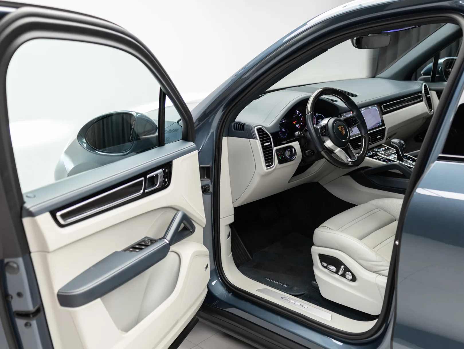 Porsche Cayenne Базовая III, 2019 — экстерьер, фото 7