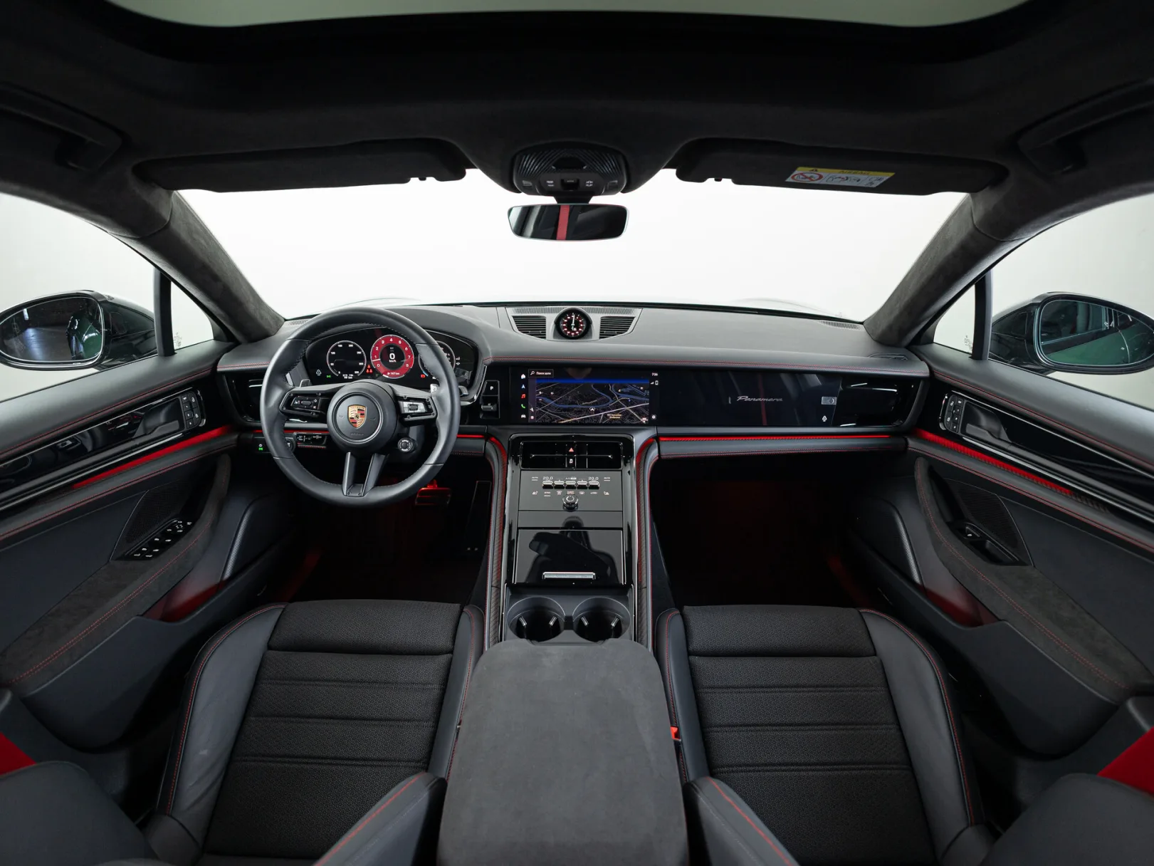 Porsche Panamera GTS III, 2025 — экстерьер, фото 35