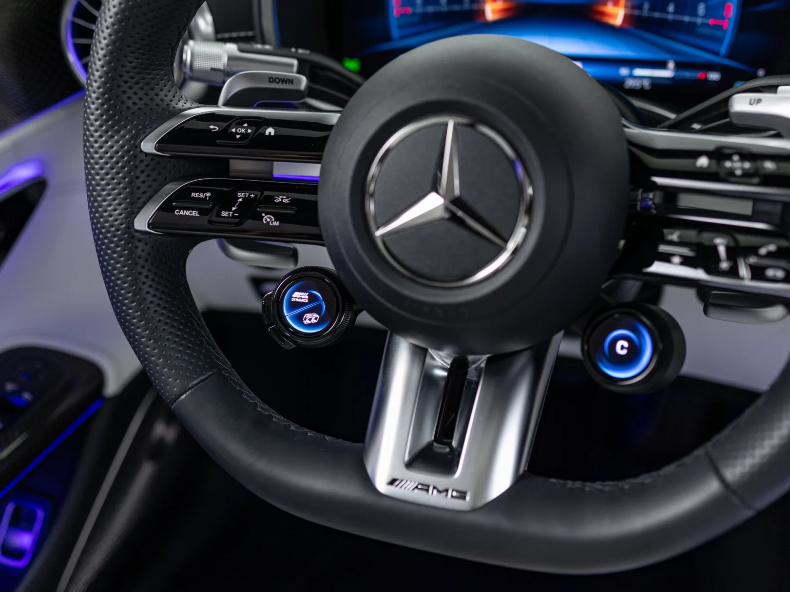Mercedes-Benz SL-Класс AMG SL 63 4MATIC+ IV (R232), 2023 — экстерьер, фото 21
