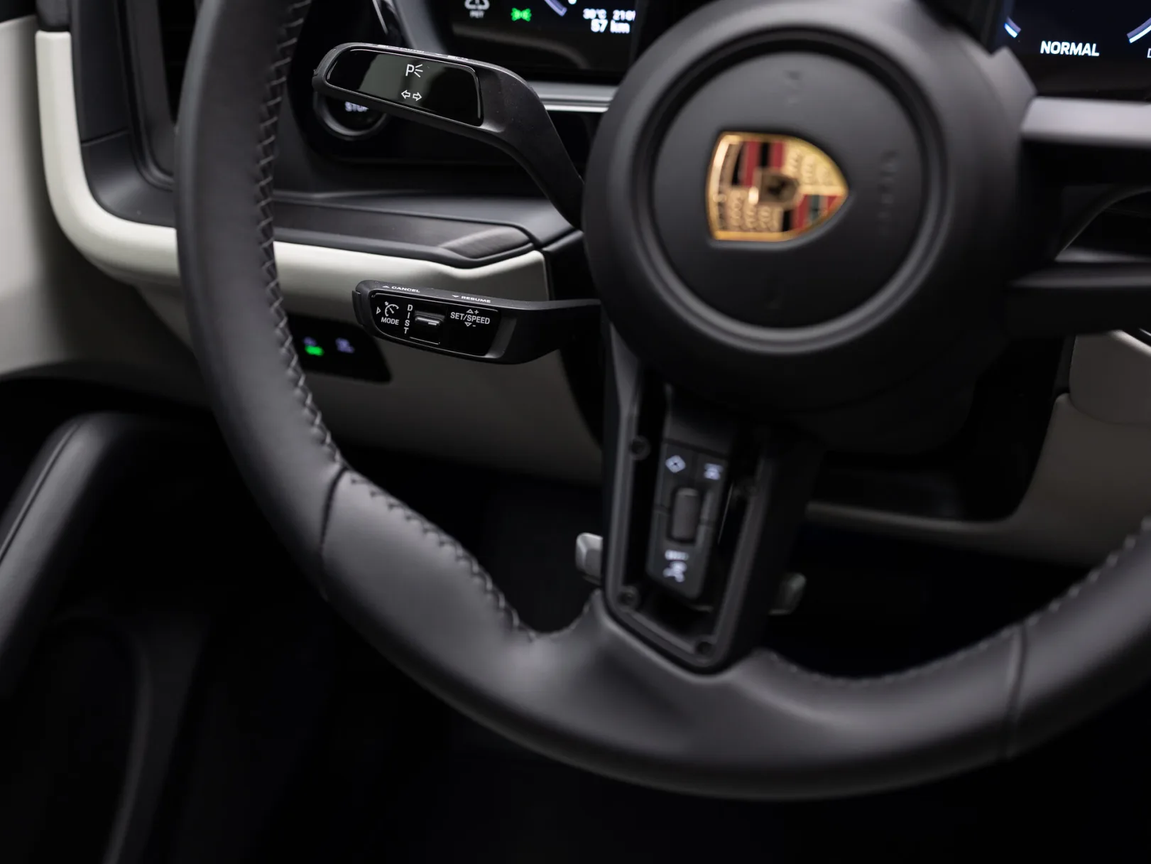 Porsche Cayenne Coupé III Рестайлинг, 2026 — экстерьер, фото 15