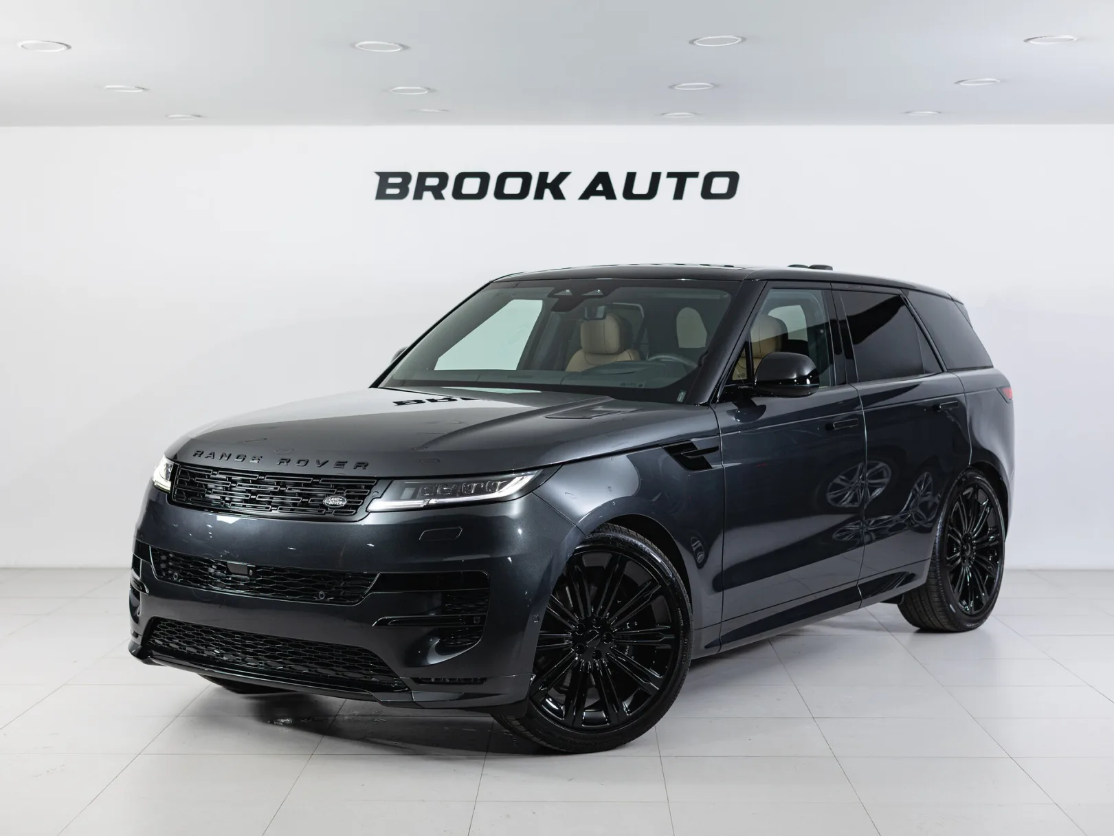 Land Rover Range Rover Sport Dynamic HSE III, 2026 — экстерьер, фото 1