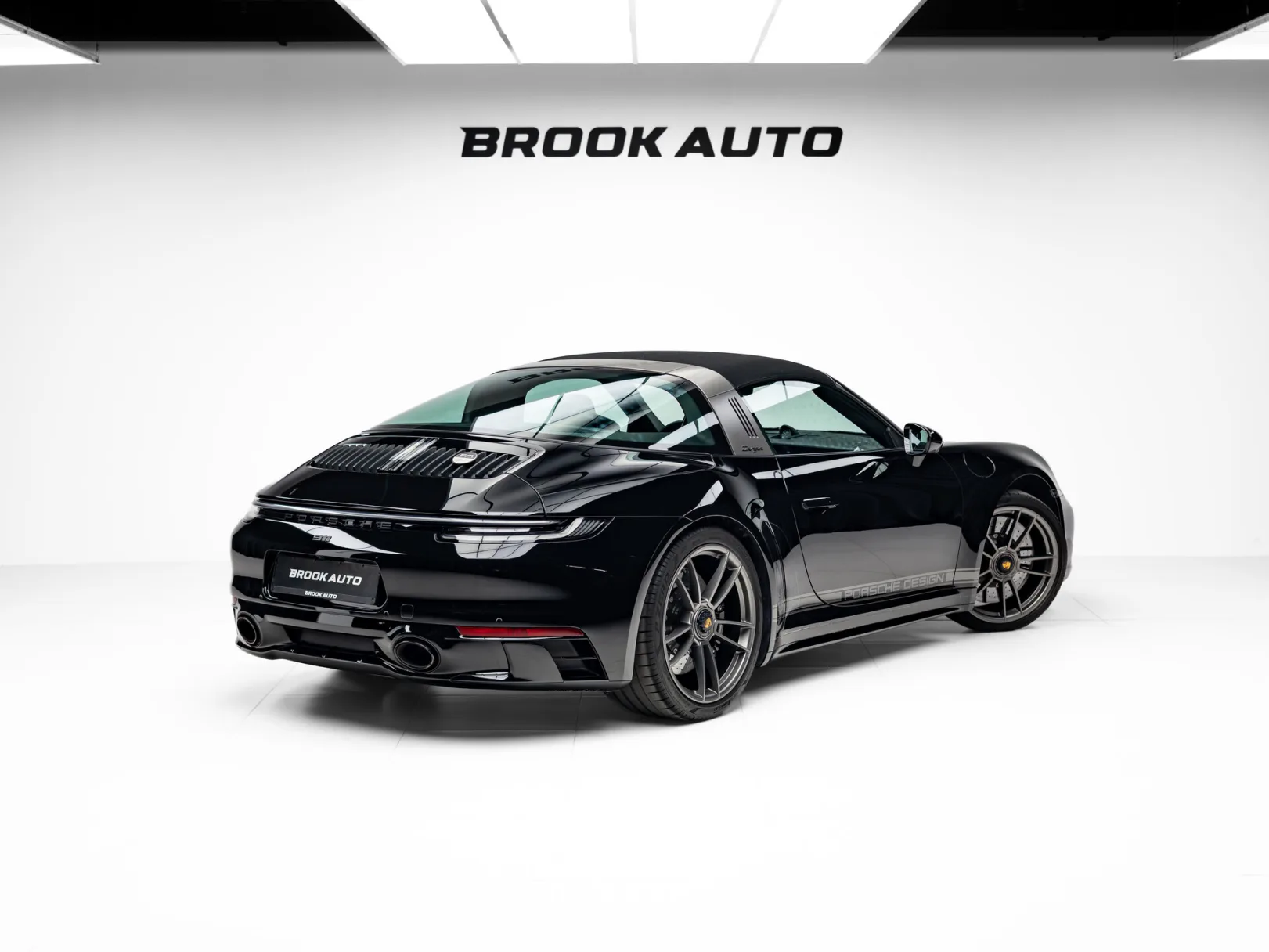 Porsche 911 Edition 50 Years Porsche Design VIII (992), 2022 — экстерьер, фото 7