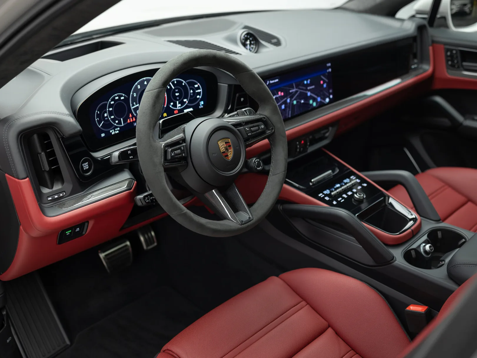 Porsche Cayenne GTS Coupé III Рестайлинг, 2026 — экстерьер, фото 11
