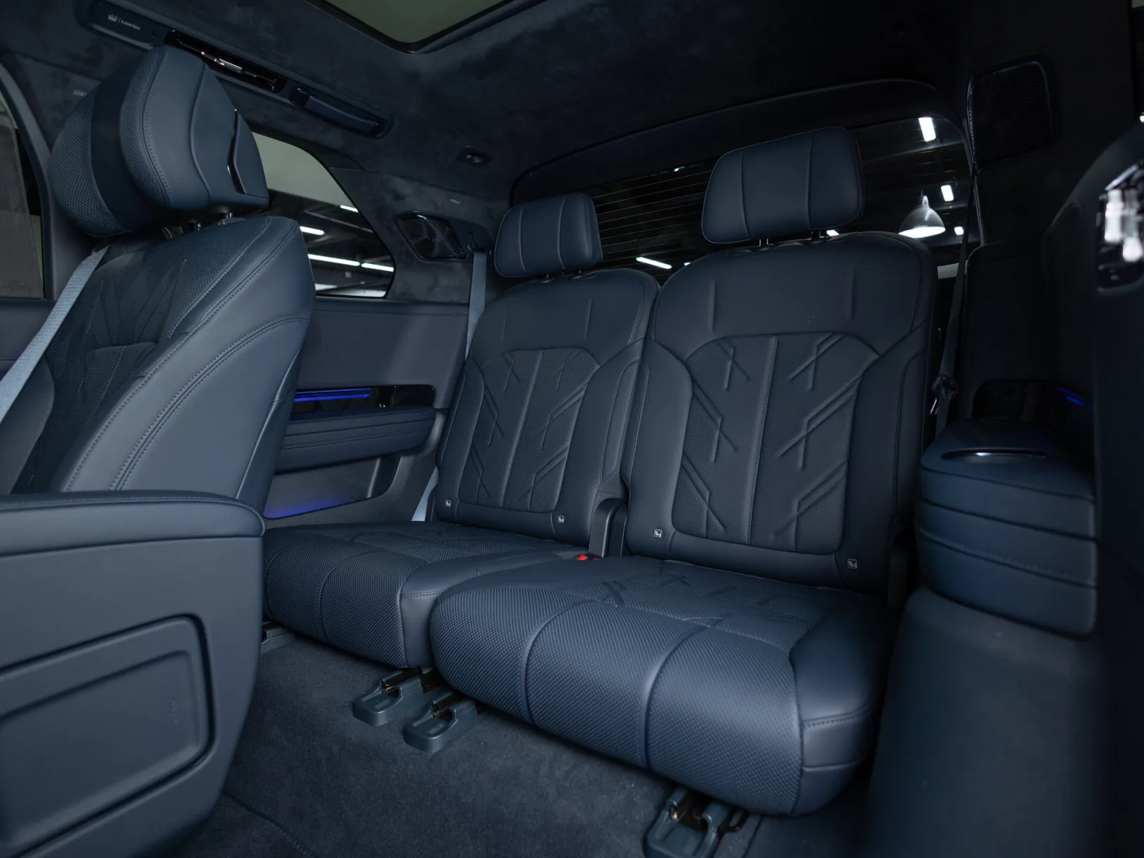 Zeekr 9X Max (6 seats) I, 2026 — экстерьер, фото 31