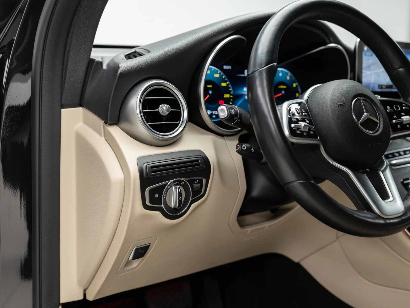Mercedes-Benz GLC Coupe GLC 300 4MATIC купе Sport I (C253) Рестайлинг, 2021 — экстерьер, фото 15
