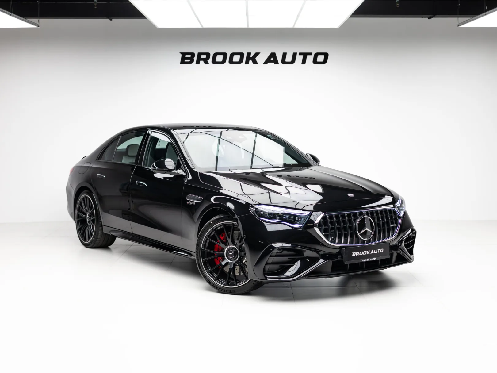 Mercedes-Benz E-Класс AMG E 53 4MATIC+ VI (W214), 2026 — экстерьер, фото 3