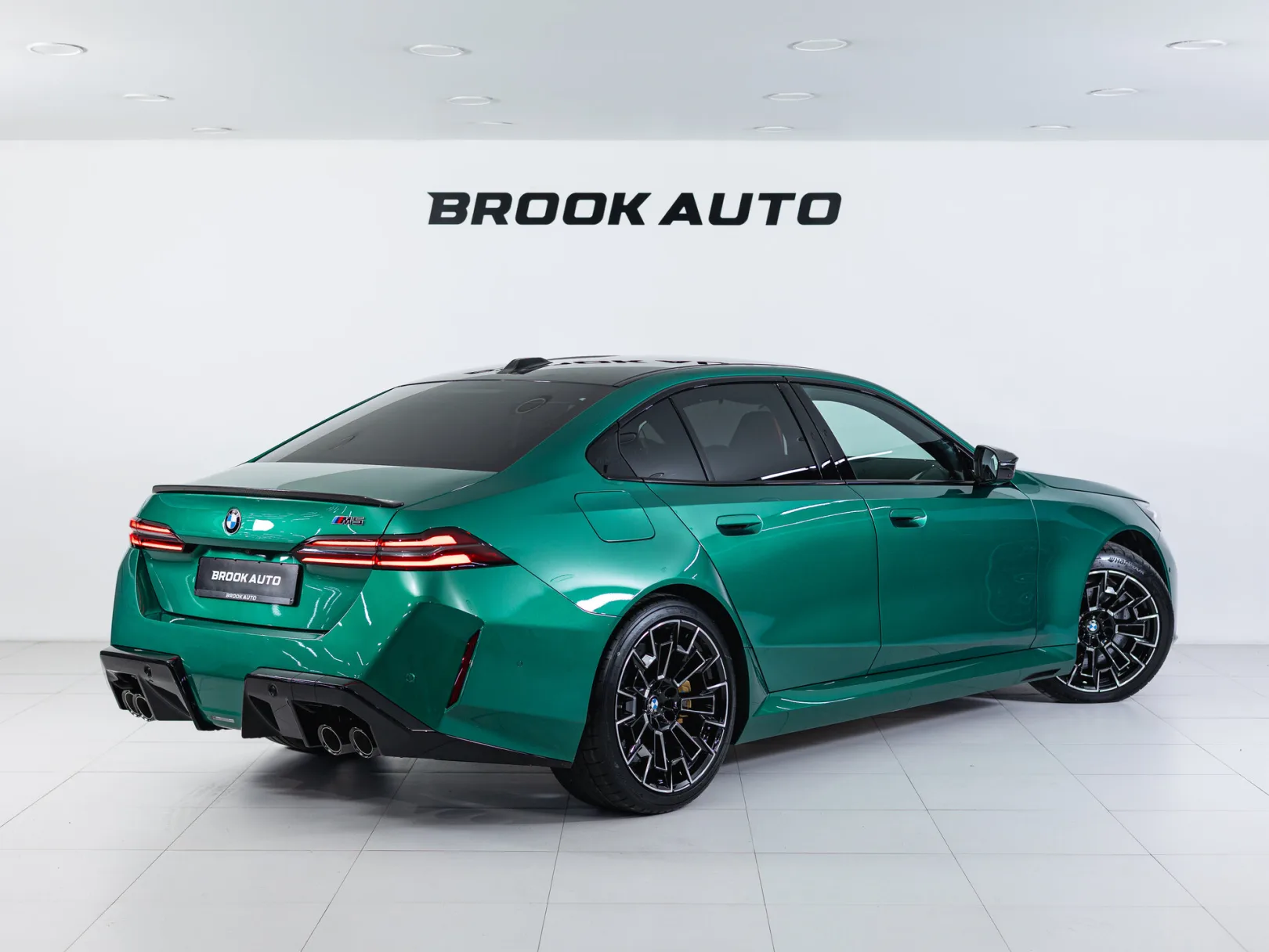 BMW M5 VII (G90), 2025 — экстерьер, фото 6