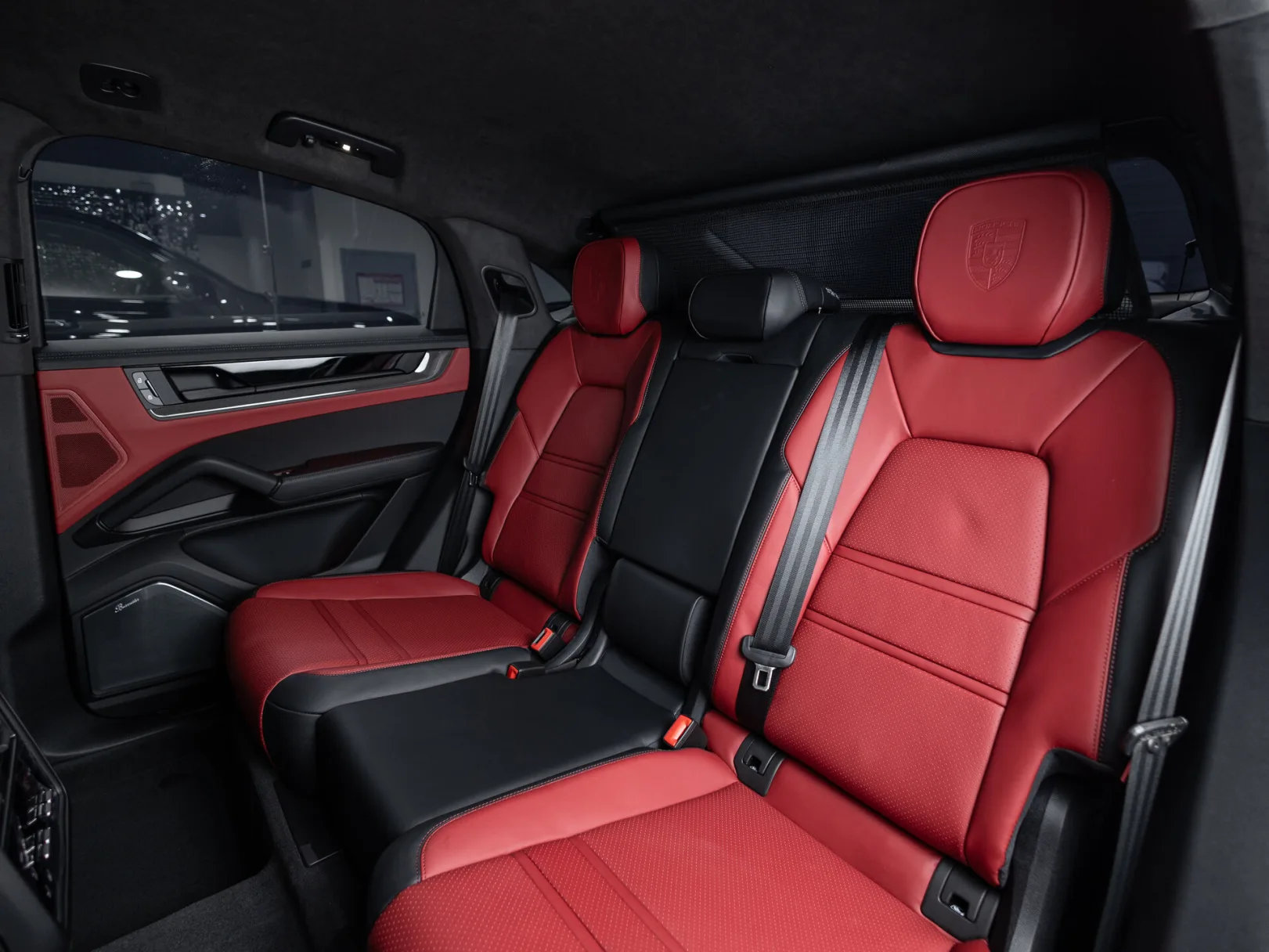 Porsche Cayenne Turbo GT III Рестайлинг, 2026 — экстерьер, фото 33