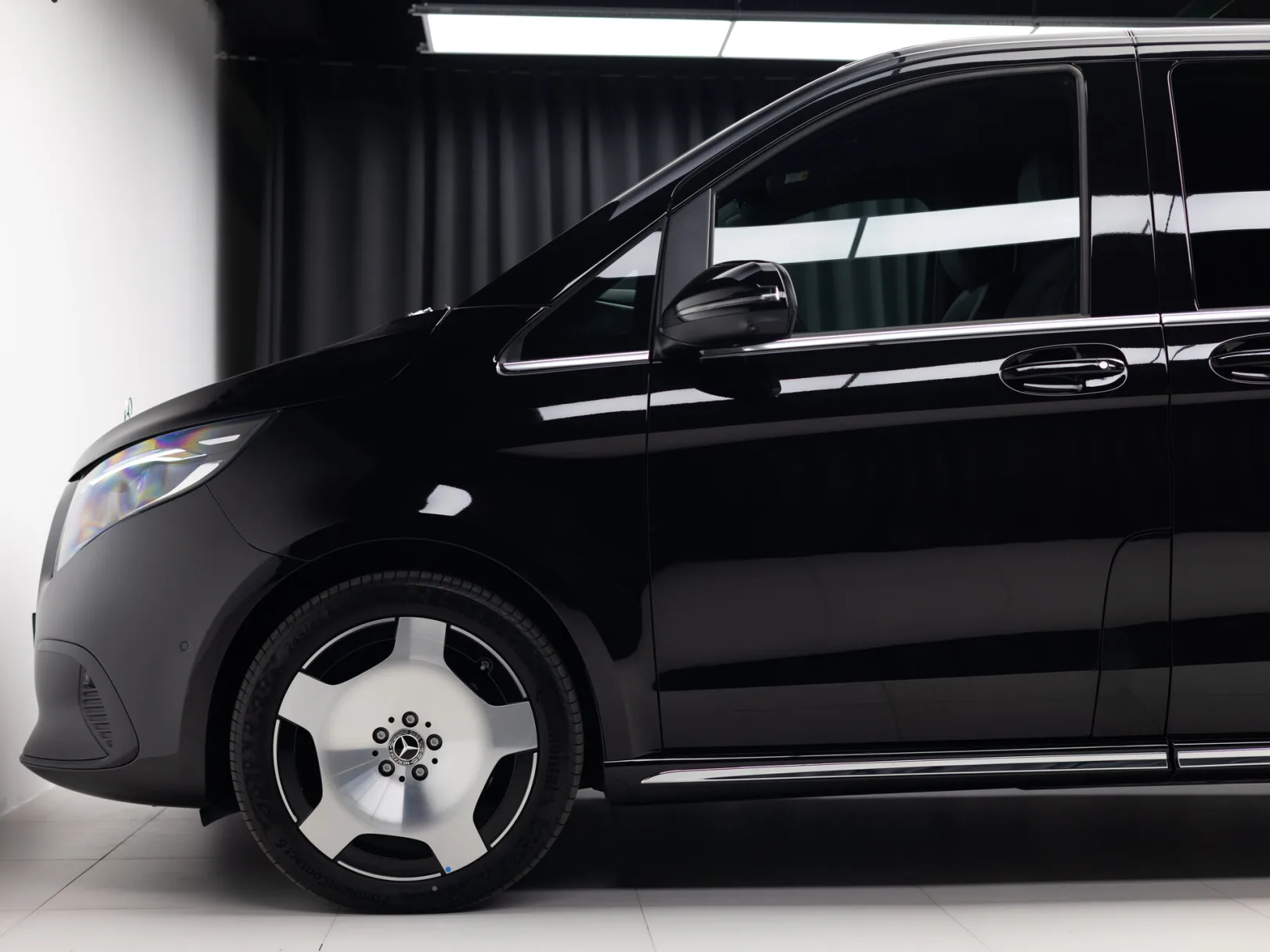 Mercedes-Benz V-Класс Exclusive III (W447) Рестайлинг 2, 2026 — экстерьер, фото 40