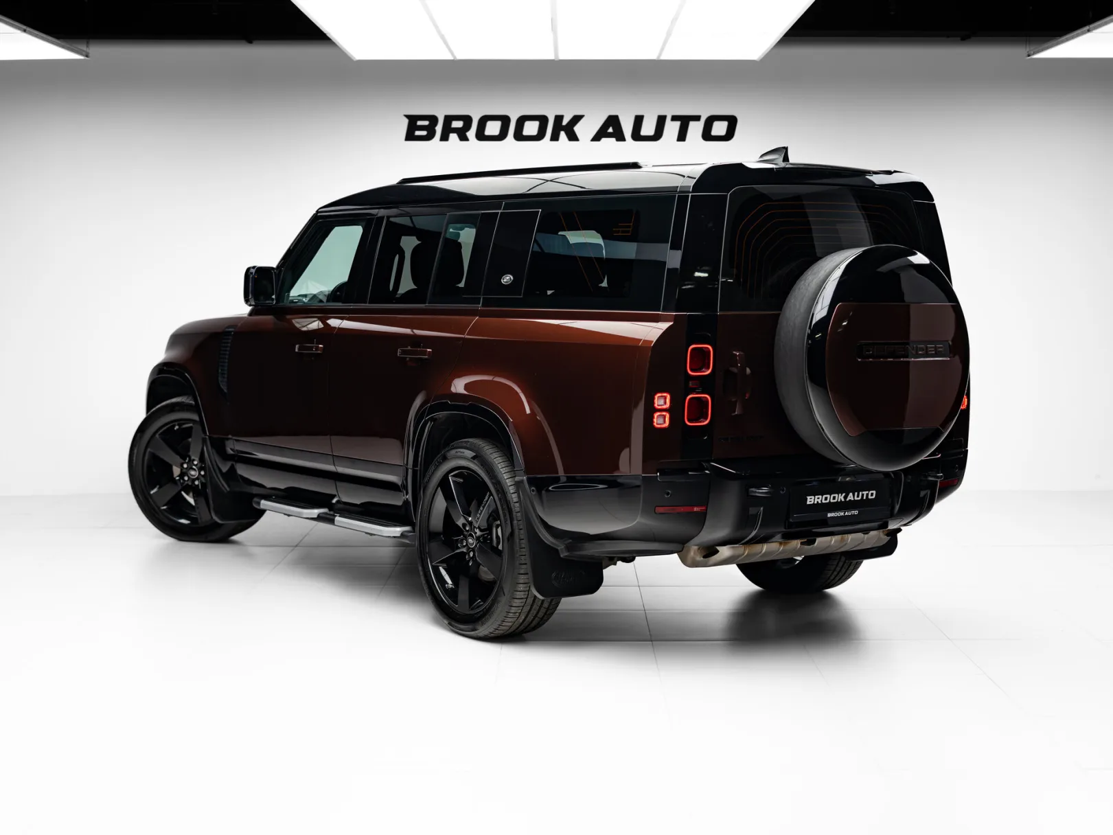 Land Rover Defender X II, 2022 — экстерьер, фото 6