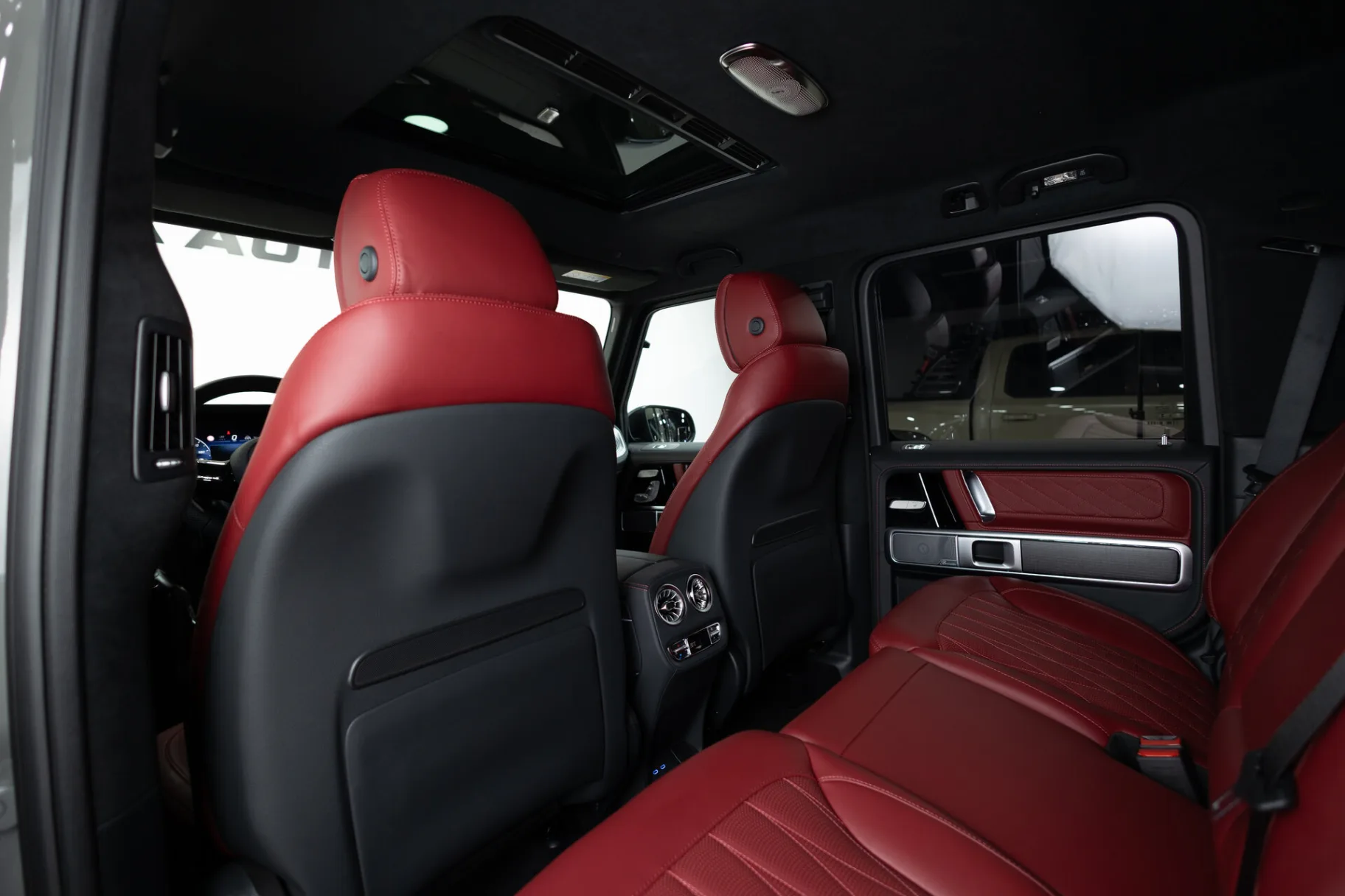 Mercedes-Benz G-Класс G 450 d AMG Line III (W465) Рестайлинг, 2026 — экстерьер, фото 29