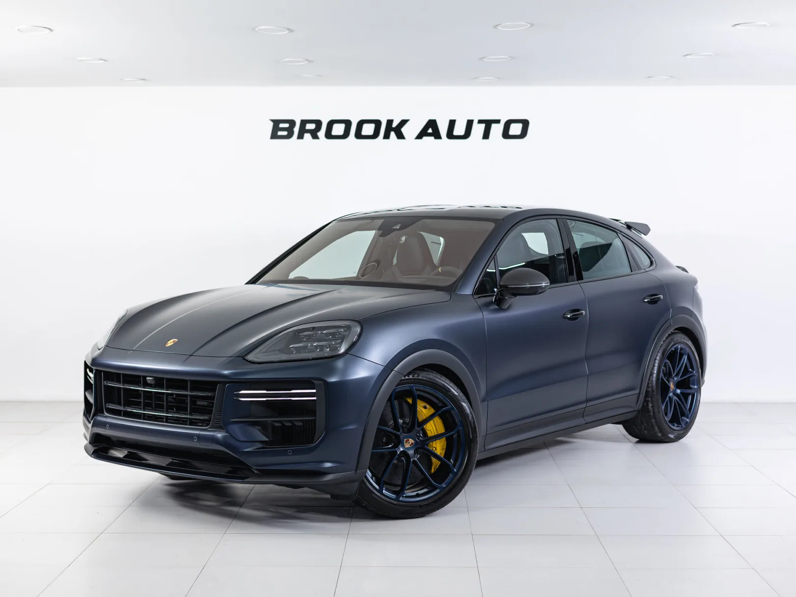 Porsche Cayenne Turbo GT III Рестайлинг, 2025 — экстерьер, фото 1