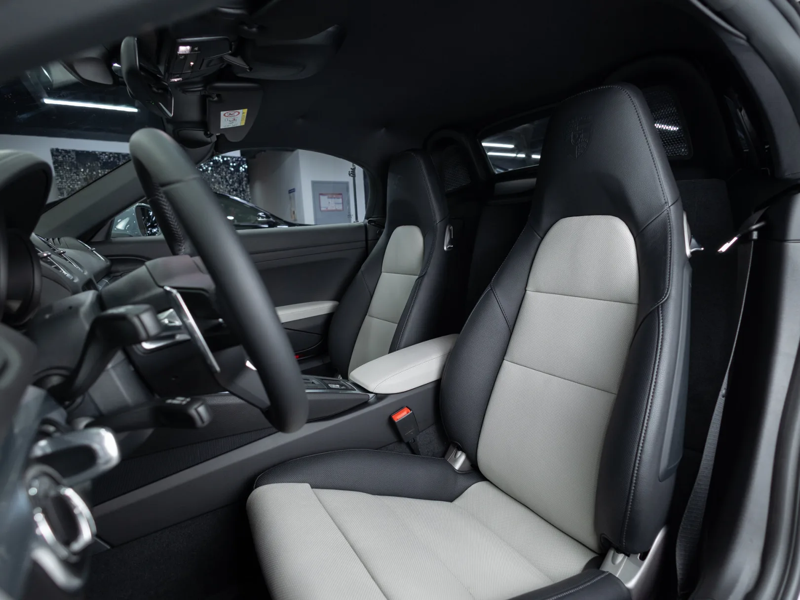 Porsche Boxster 718 Boxster IV 718 (982), 2025 — экстерьер, фото 16