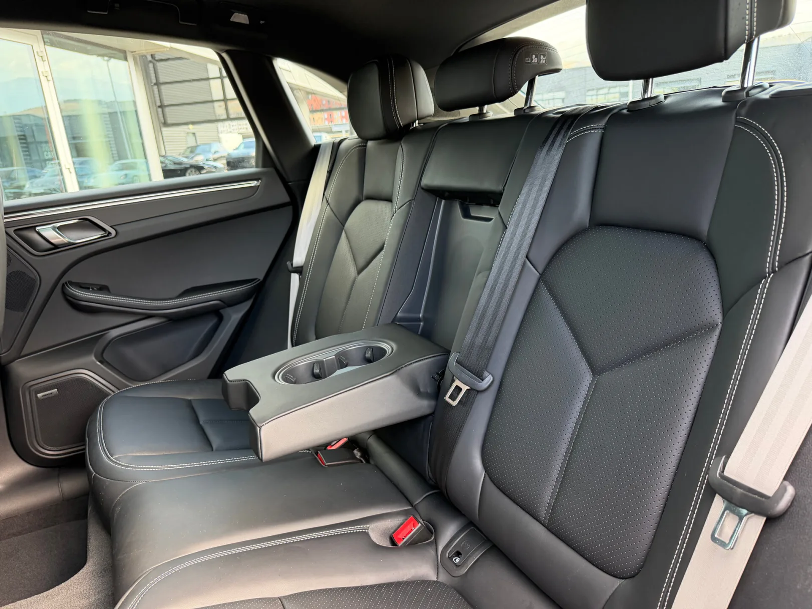 Porsche Macan T I Рестайлинг 2, 2026 — экстерьер, фото 28