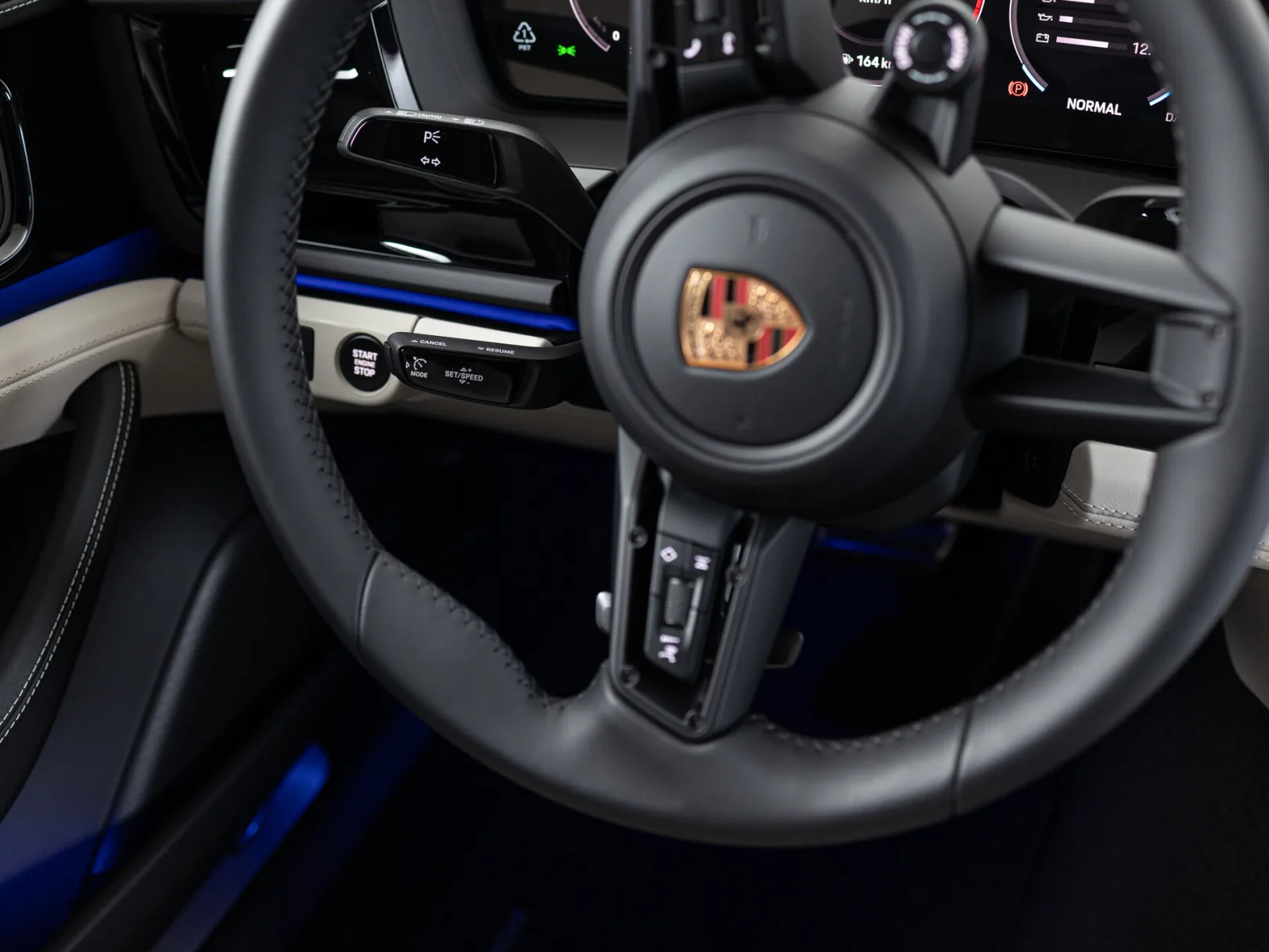 Porsche Panamera 4 III, 2026 — экстерьер, фото 16
