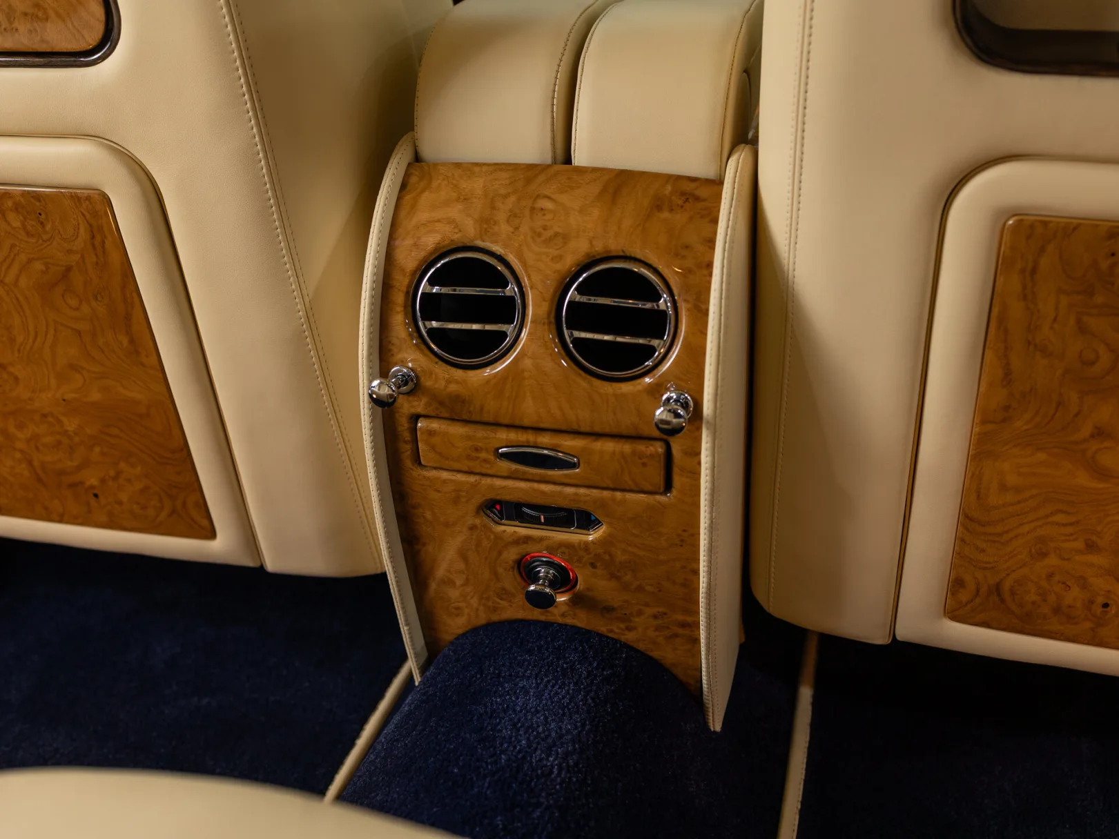 Bentley Arnage I Рестайлинг, 2005 — экстерьер, фото 29