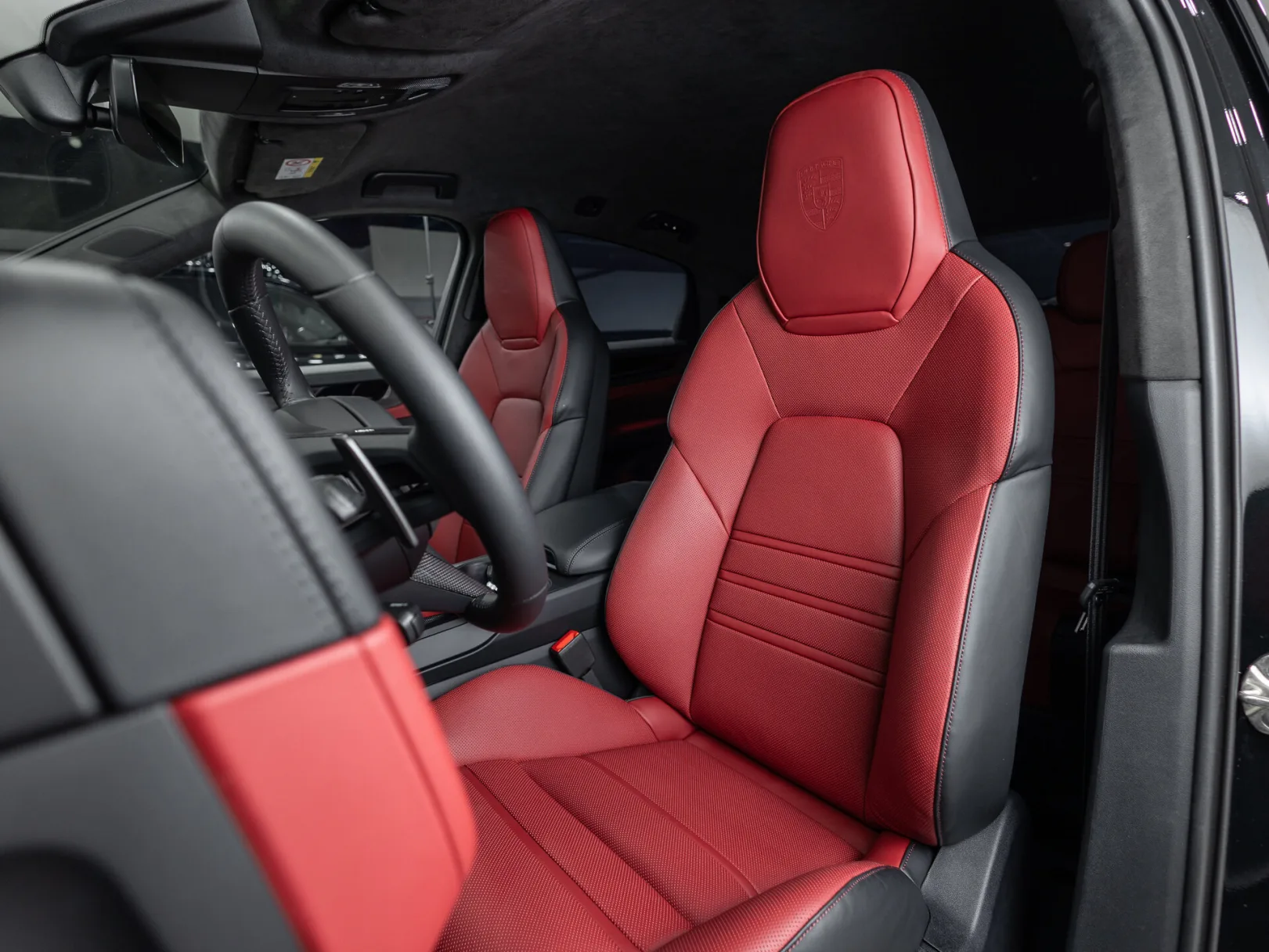 Porsche Cayenne Turbo GT III Рестайлинг, 2026 — экстерьер, фото 12