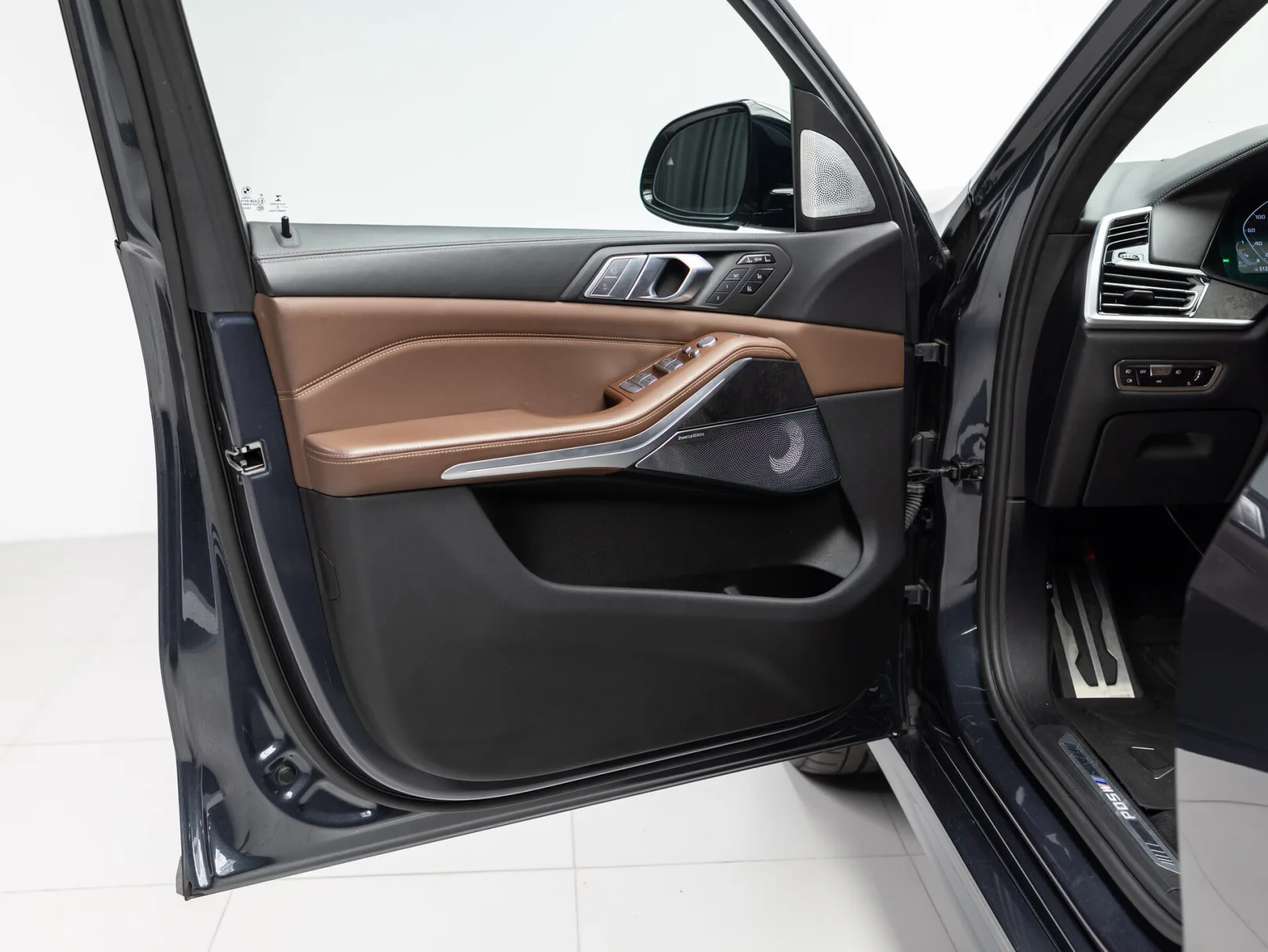 BMW X7 M50d I (G07), 2021 — экстерьер, фото 8