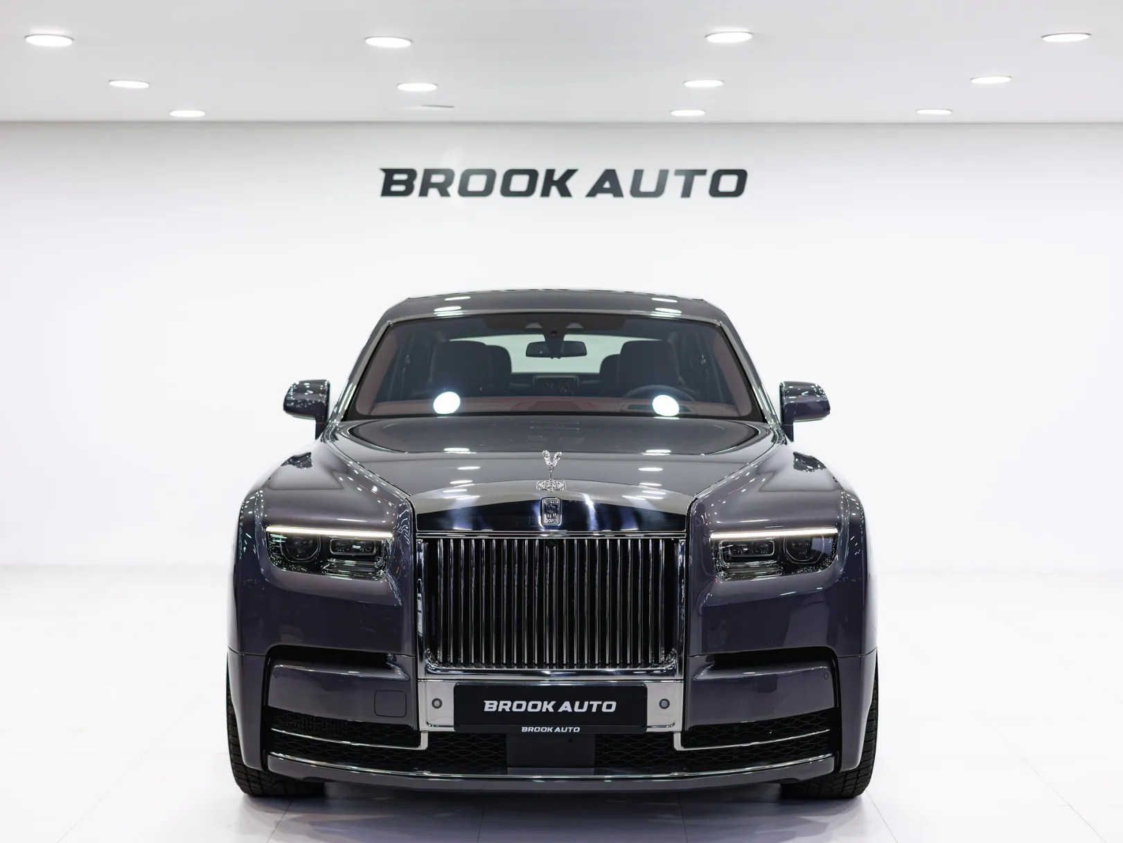 Rolls-Royce Phantom Individual VIII Рестайлинг (Series II), 2024 — экстерьер, фото 2
