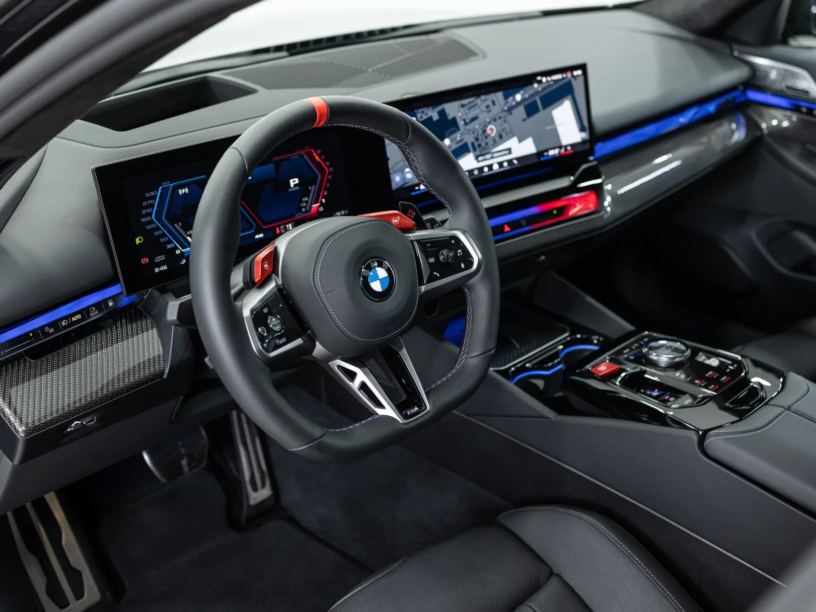 BMW M5 Touring VII (G90), 2025 — экстерьер, фото 10