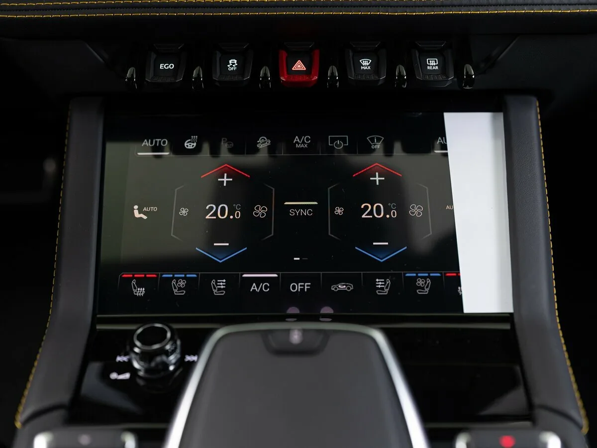 Lamborghini Urus SE I Рестайлинг, 2025 — экстерьер, фото 17