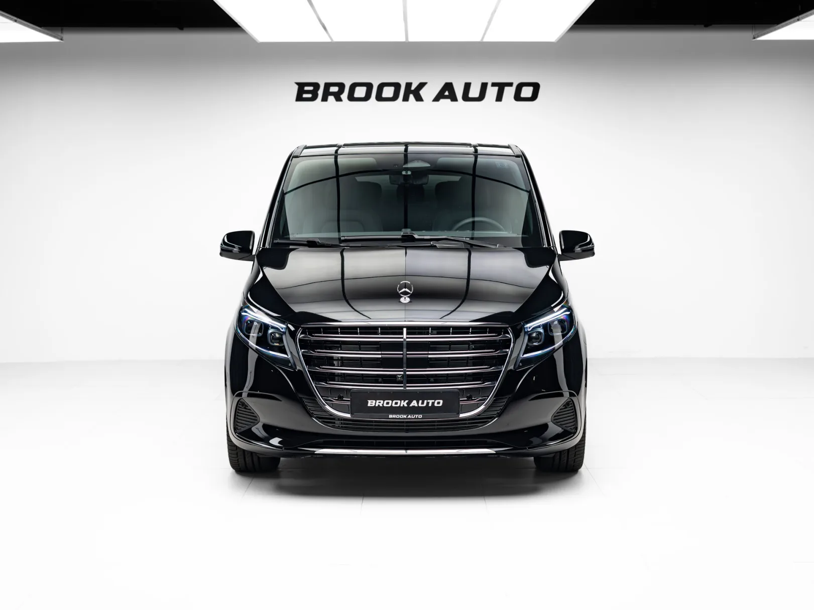 Mercedes-Benz V-Класс Exclusive III (W447) Рестайлинг 2, 2026 — экстерьер, фото 2