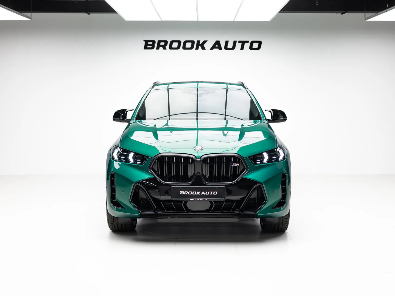 BMW X6 M60i III (G06) Рестайлинг, 2025 — экстерьер, фото 2