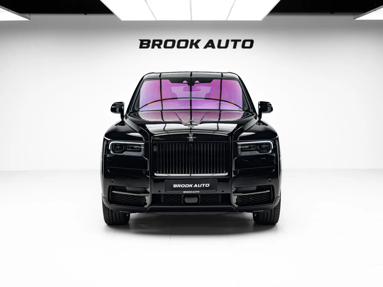 Rolls-Royce Cullinan Individual I (Series I), 2022 — экстерьер, фото 2