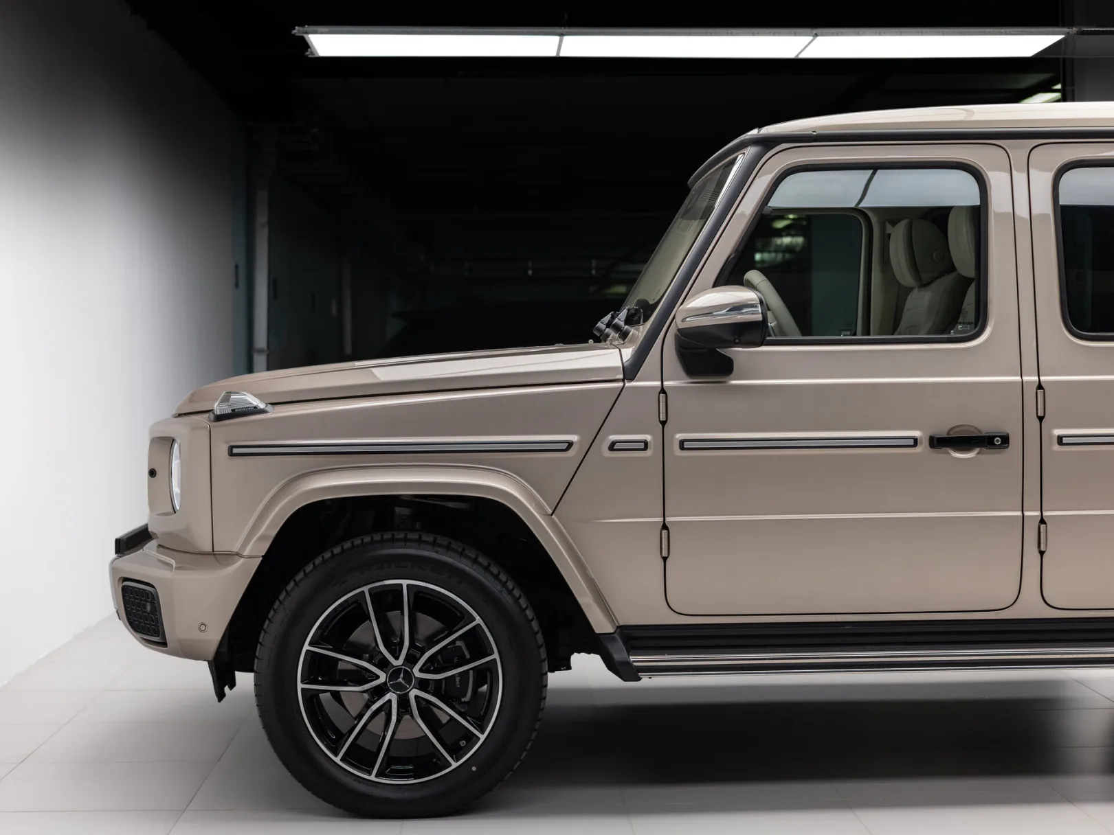 Mercedes-Benz G-Класс G 450 d AMG Line III (W465) Рестайлинг, 2025 — экстерьер, фото 37