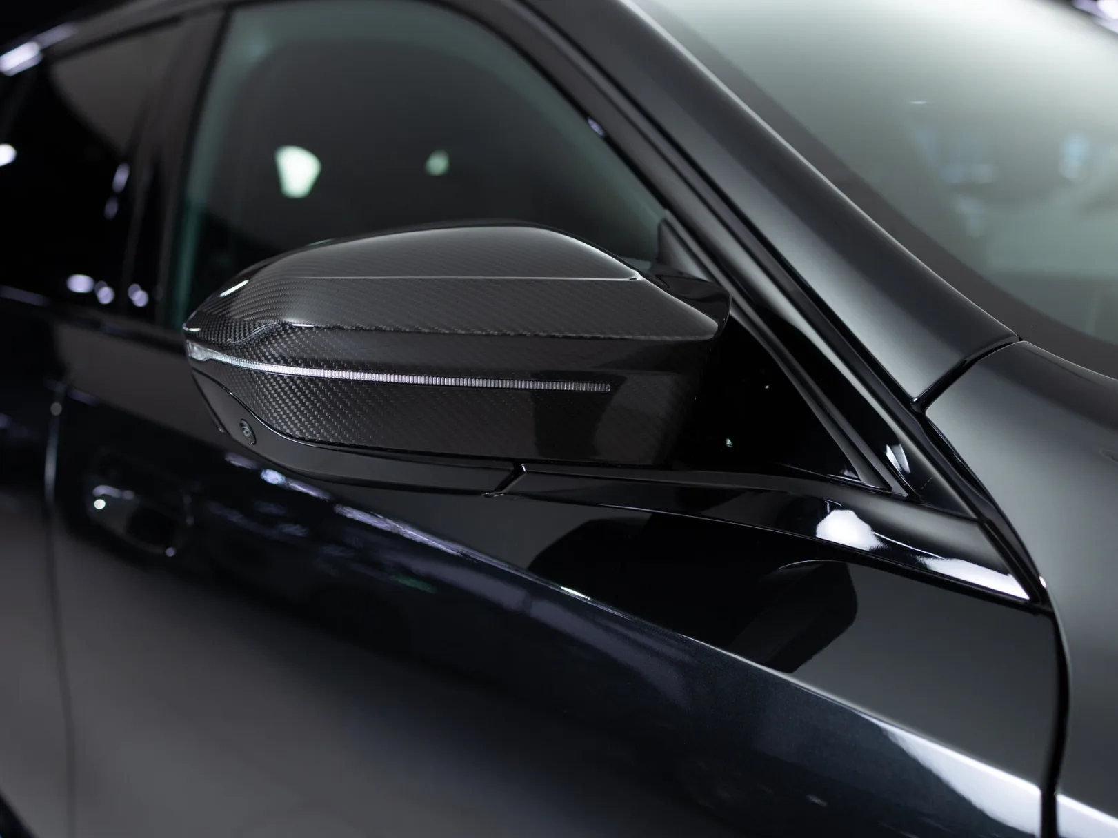 BMW M5 Touring VII (G90), 2025 — экстерьер, фото 33