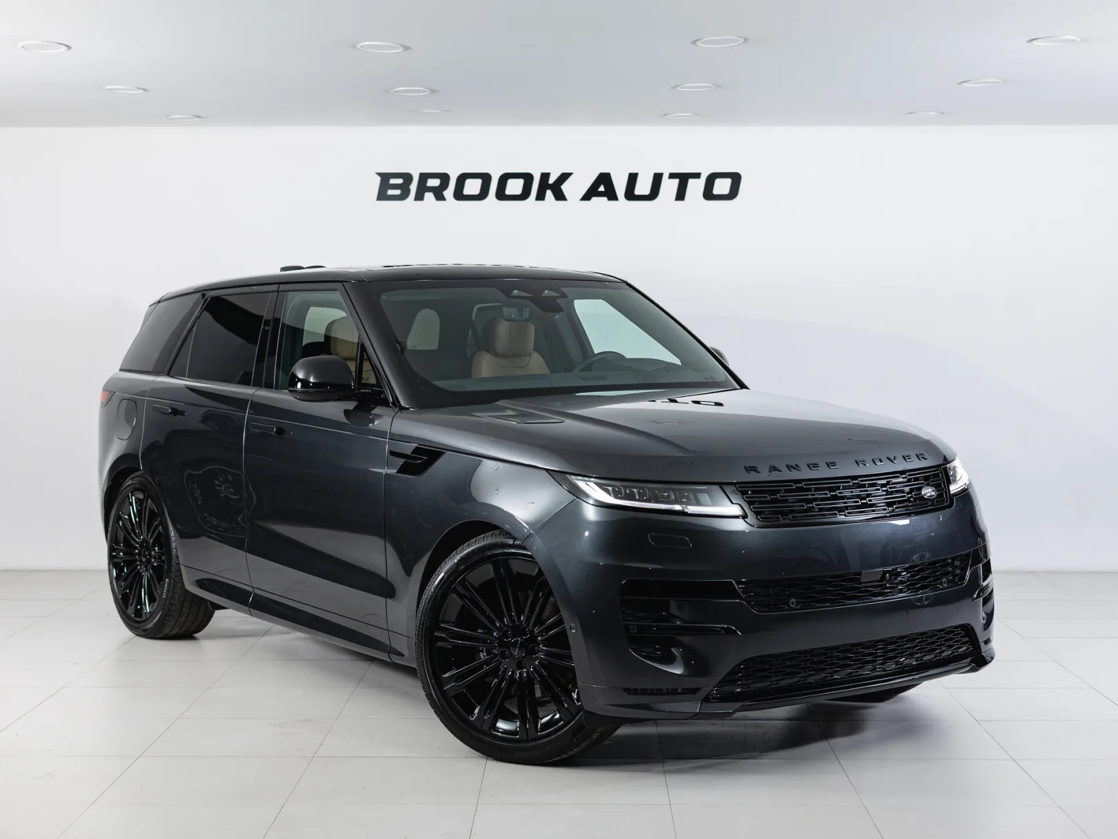 Land Rover Range Rover Sport Dynamic HSE III, 2026 — экстерьер, фото 3