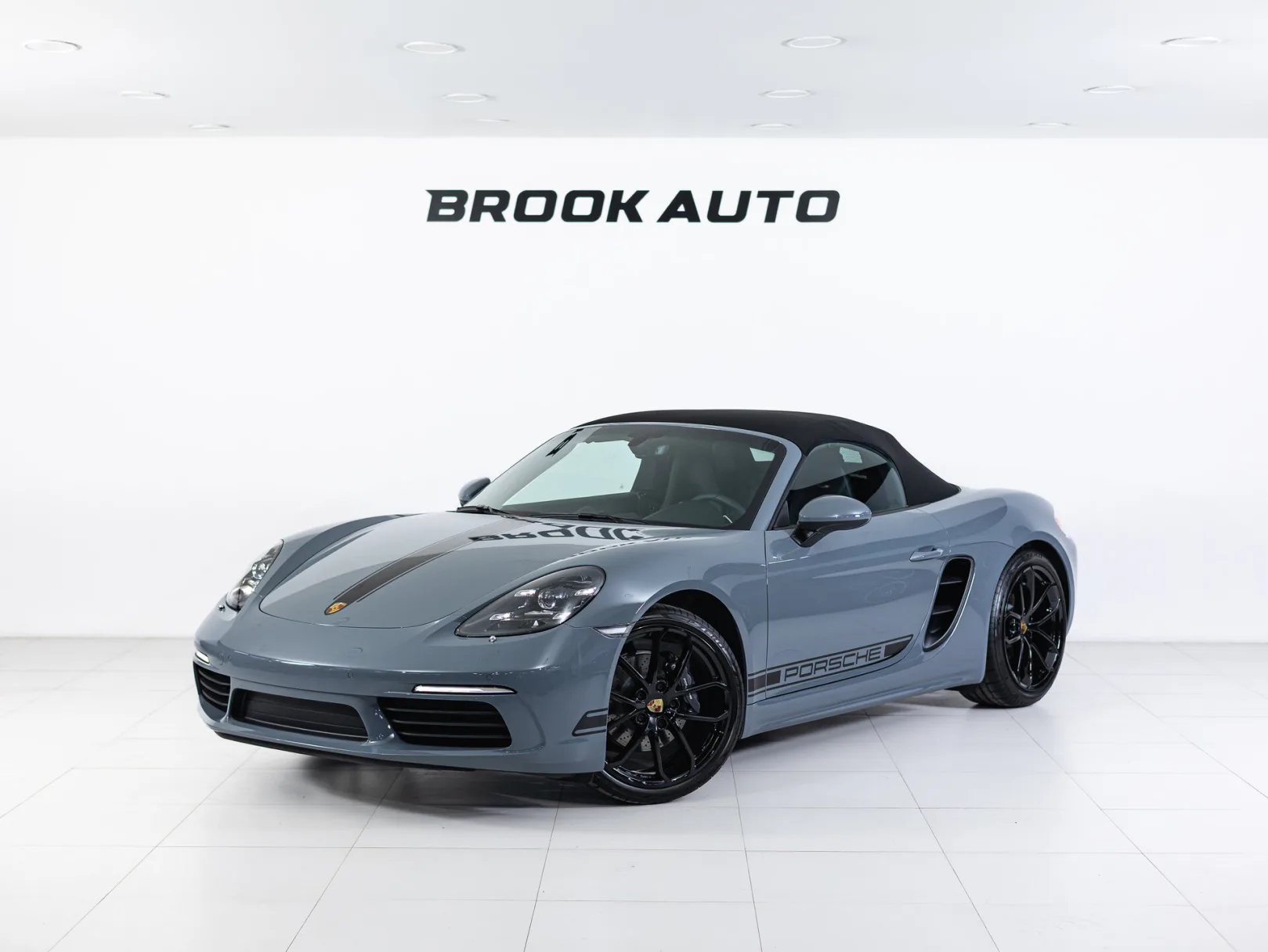 Porsche Boxster 718 Boxster IV 718 (982), 2025 — экстерьер, фото 2