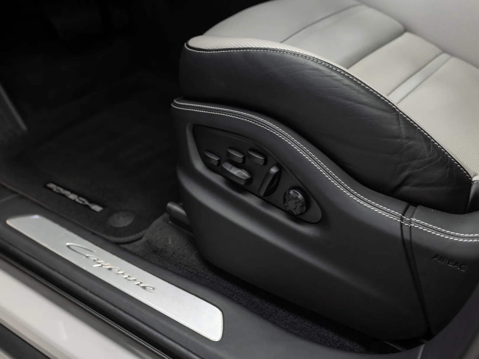 Porsche Cayenne Coupé III Рестайлинг, 2023 — экстерьер, фото 14