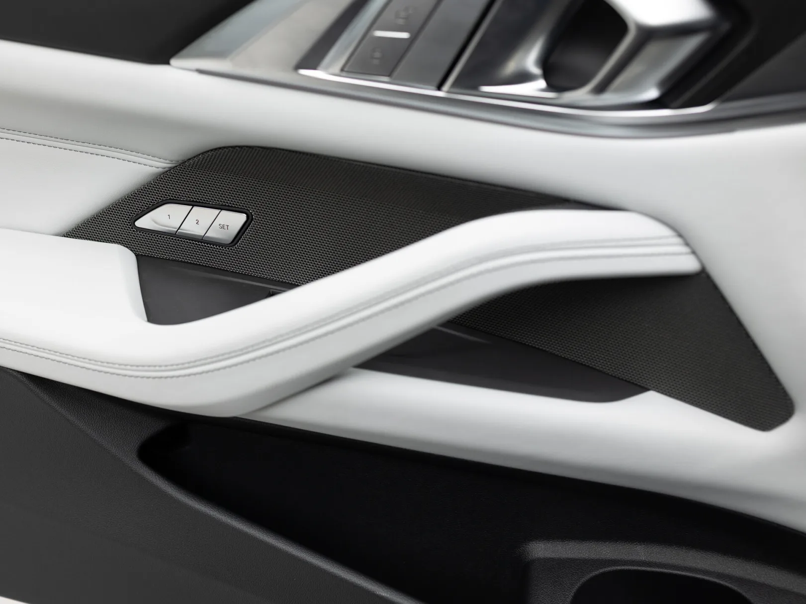 BMW M4 Competition xDrive G82/G83 Рестайлинг, 2025 — экстерьер, фото 9