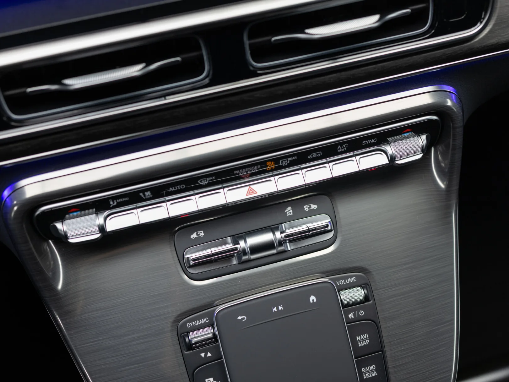 Mercedes-Benz V-Класс Exclusive III (W447) Рестайлинг 2, 2026 — экстерьер, фото 20