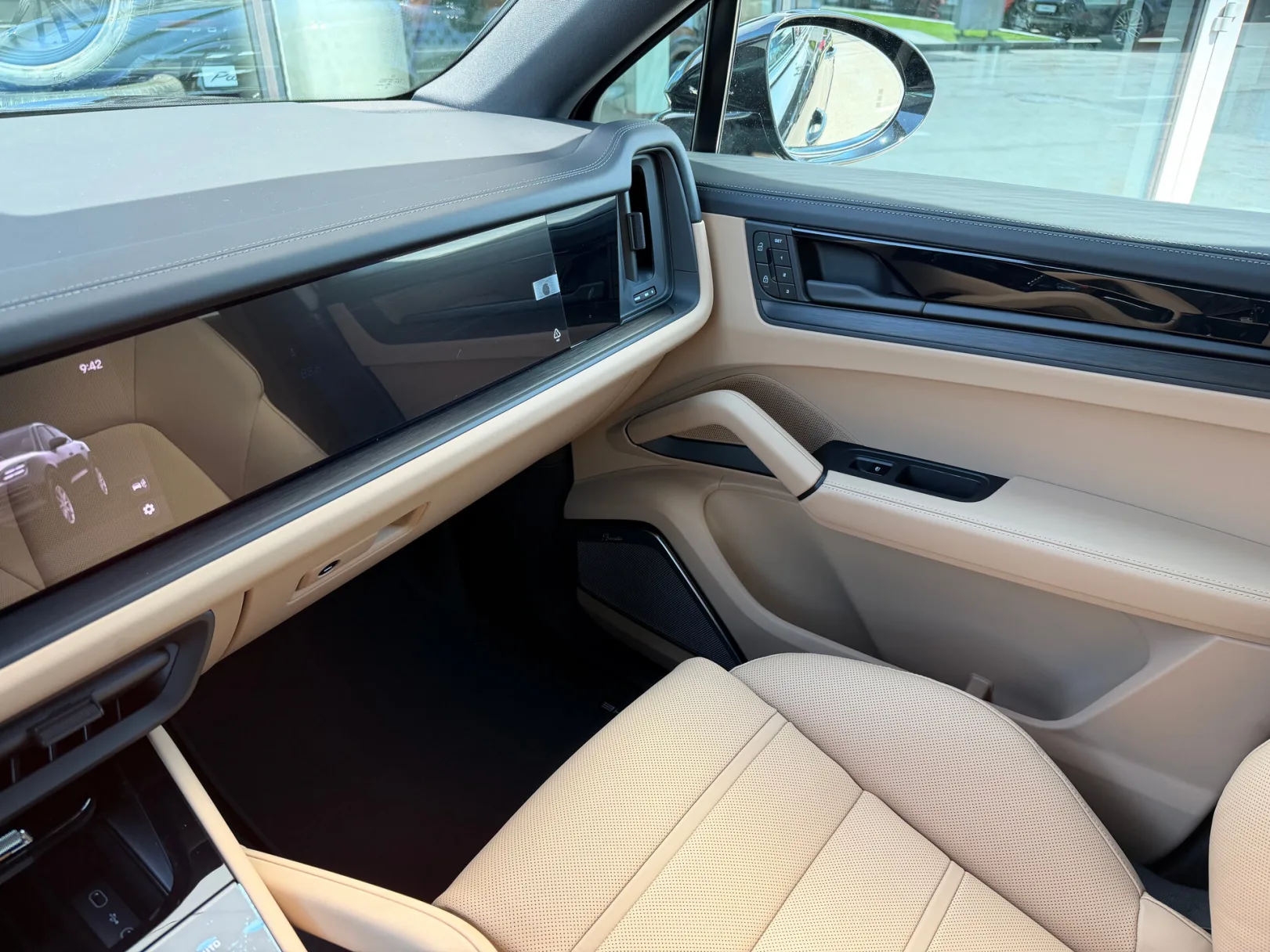 Porsche Cayenne Coupé III Рестайлинг, 2026 — экстерьер, фото 24