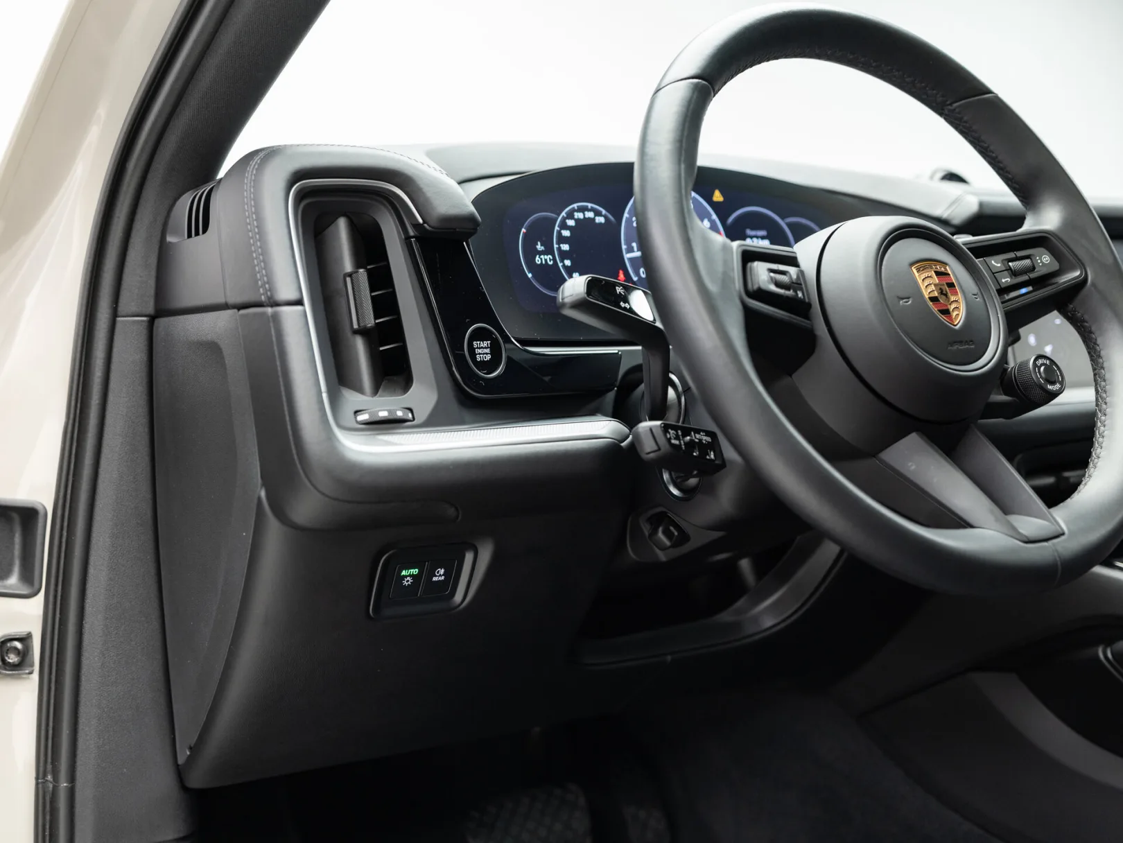 Porsche Cayenne Coupé III Рестайлинг, 2024 — экстерьер, фото 15