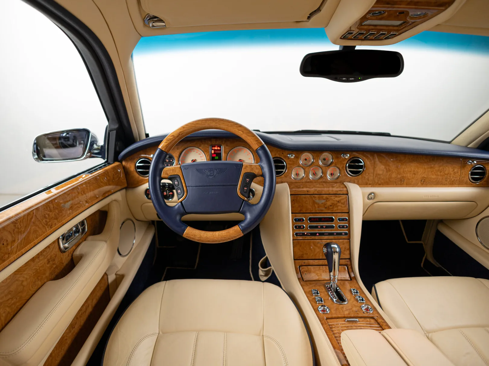 Bentley Arnage I Рестайлинг, 2005 — экстерьер, фото 13
