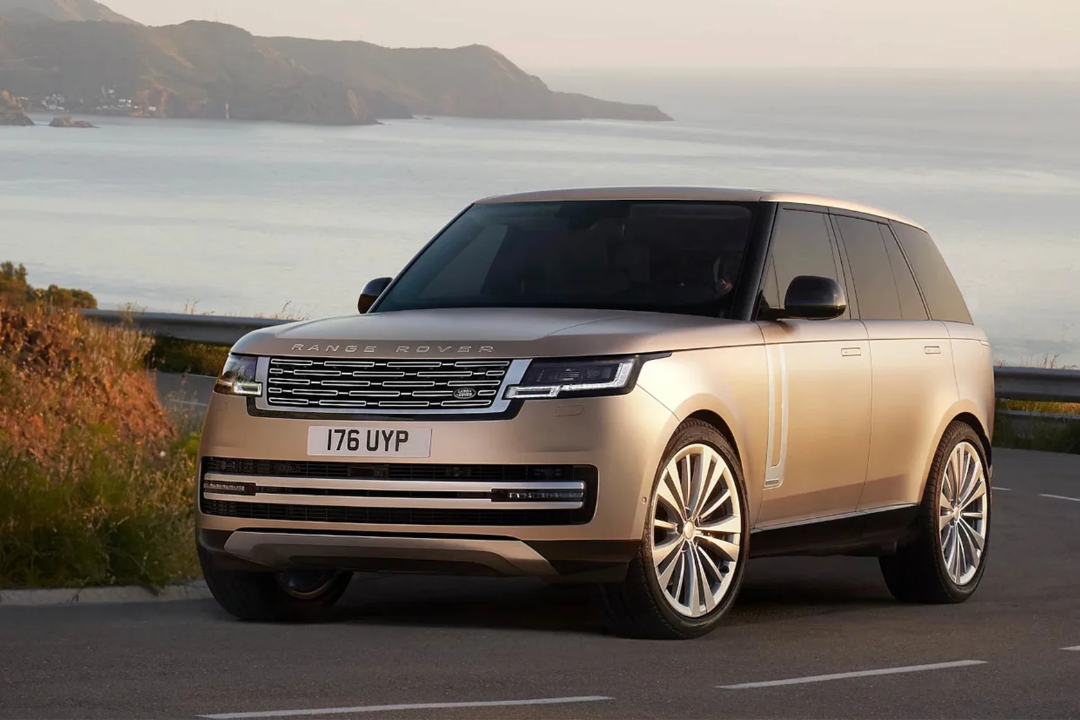 Land Rover Range Rover D350 Autobiography, 2026 — экстерьер, фото 2