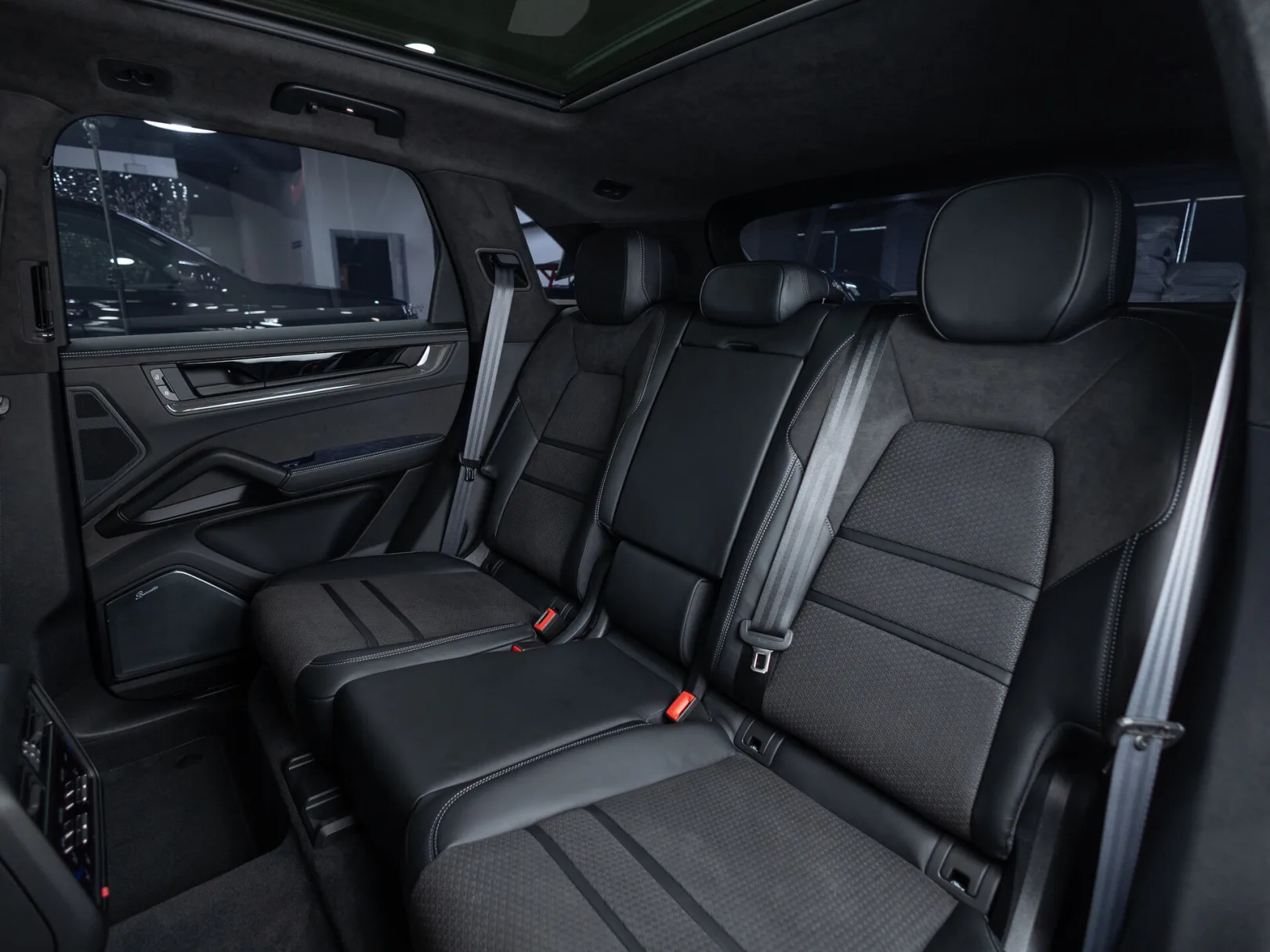 Porsche Cayenne GTS III Рестайлинг, 2026 — экстерьер, фото 30