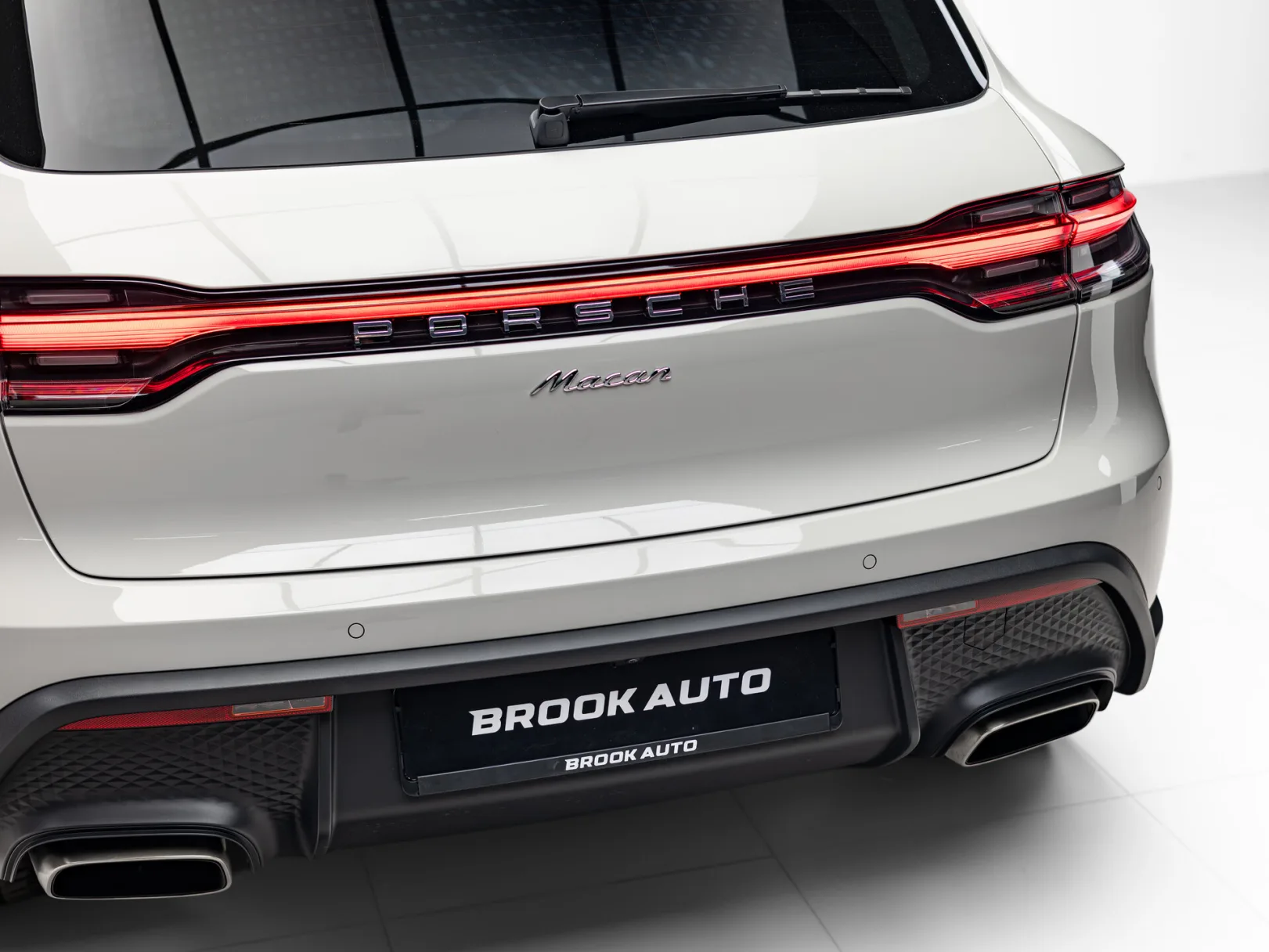 Porsche Macan Базовая I Рестайлинг 2, 2025 — экстерьер, фото 28