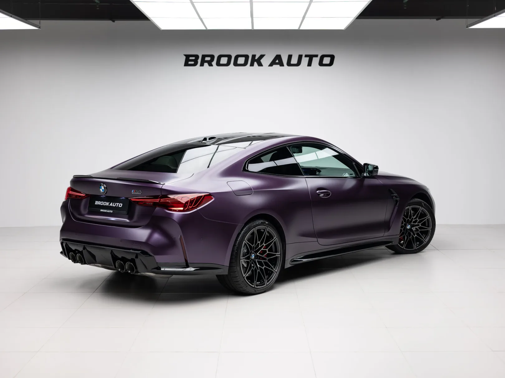 BMW M4 Competition xDrive G82/G83 Рестайлинг, 2025 — экстерьер, фото 4