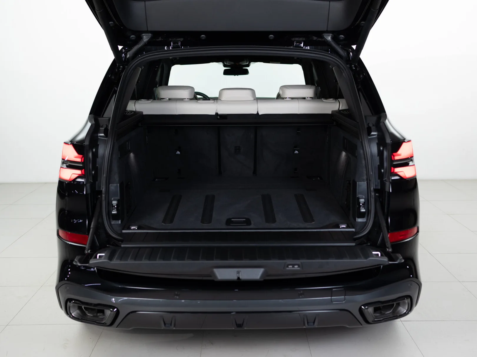 BMW X5 xDrive40d M Sport Pro IV (G05/G18) Рестайлинг, 2025 — экстерьер, фото 33