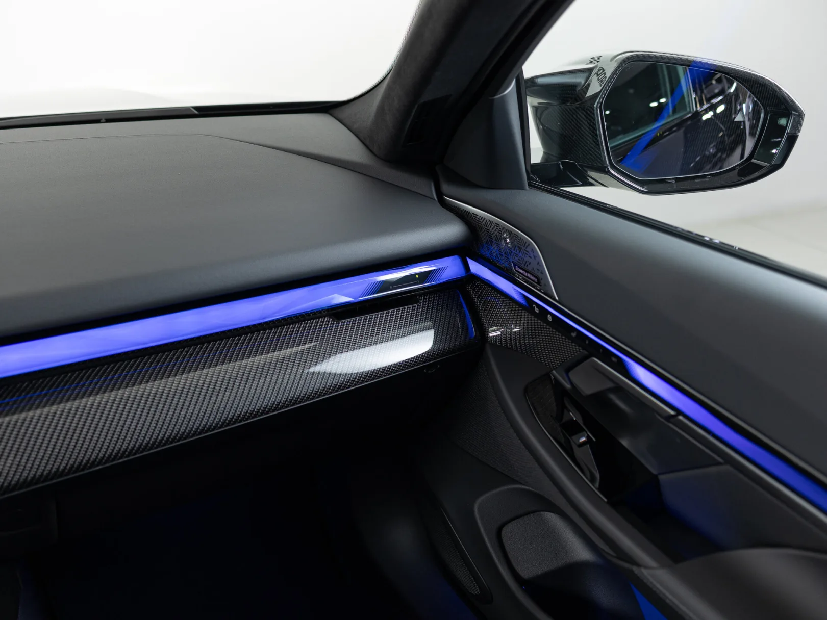 BMW M5 VII (G90), 2025 — экстерьер, фото 19