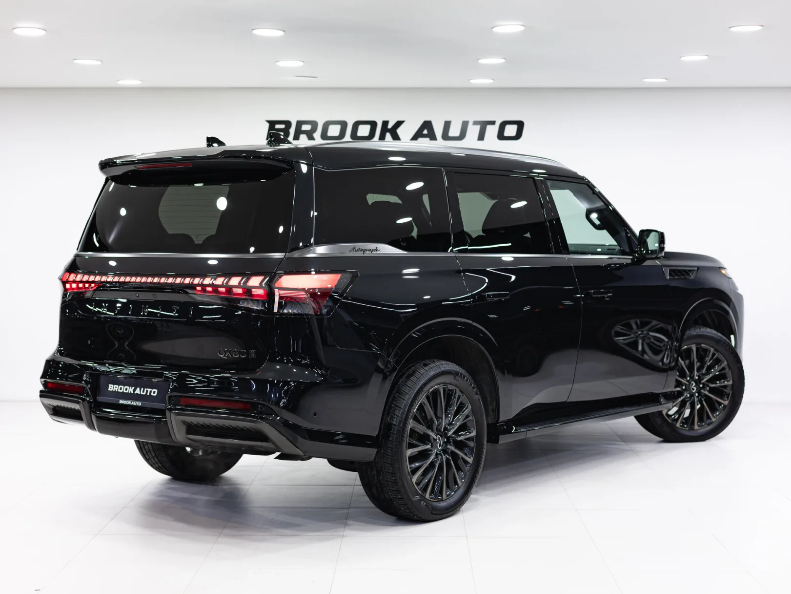 Infiniti QX80 Autograph II, 2024 — экстерьер, фото 6