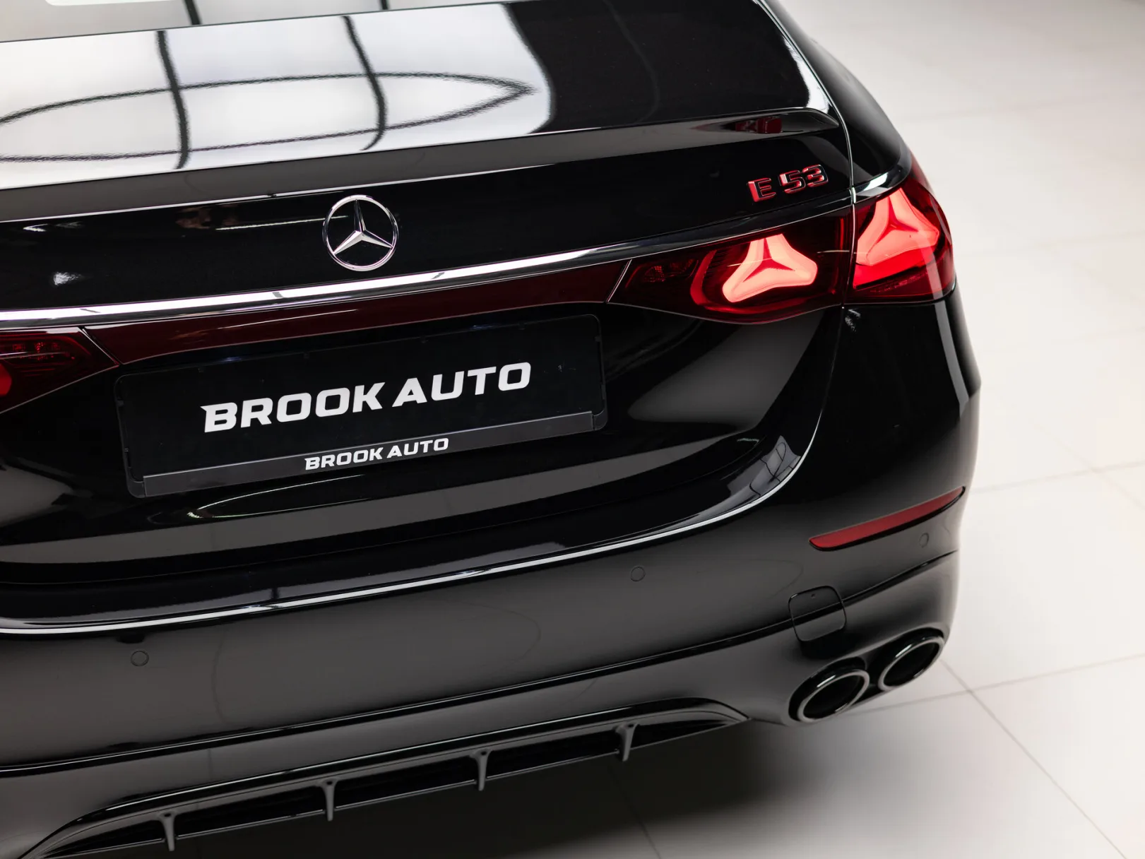 Mercedes-Benz E-Класс AMG E 53 4MATIC+ VI (W214), 2026 — экстерьер, фото 36