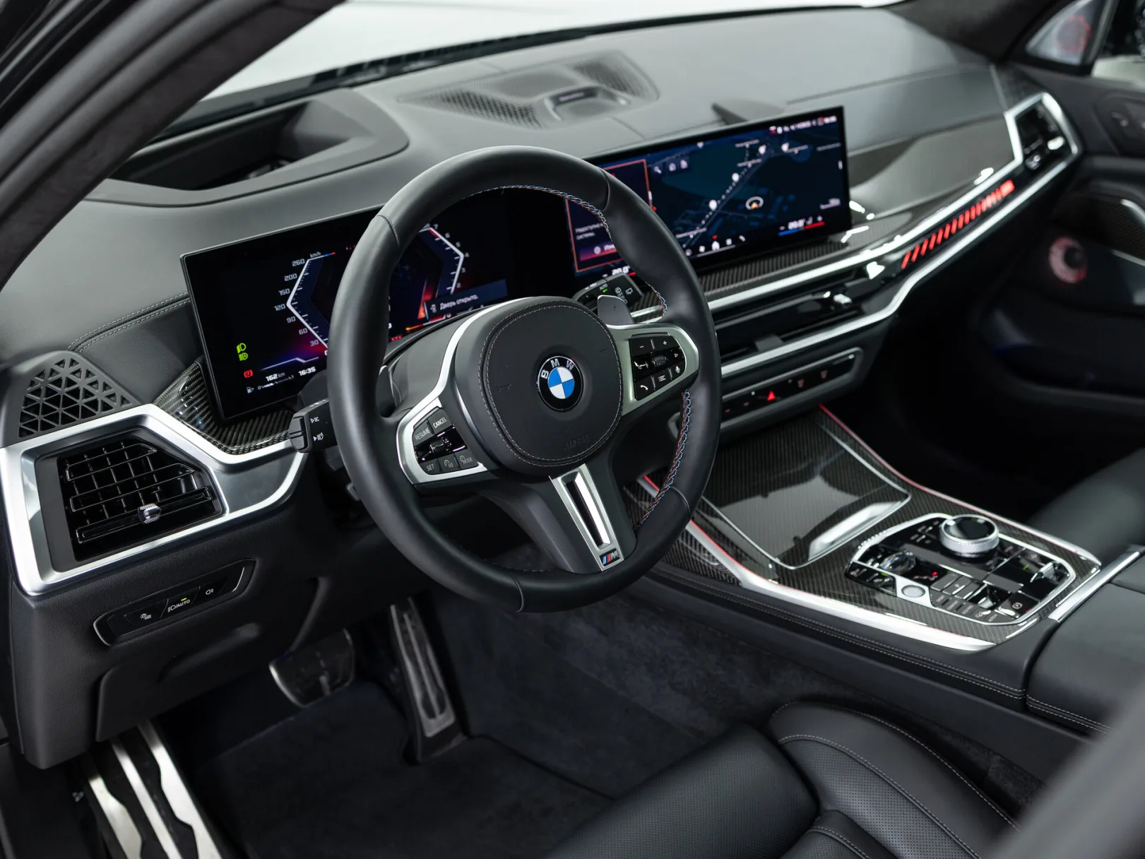 BMW X7 M60i xDrive Sport Pro I (G07) Рестайлинг, 2025 — экстерьер, фото 10