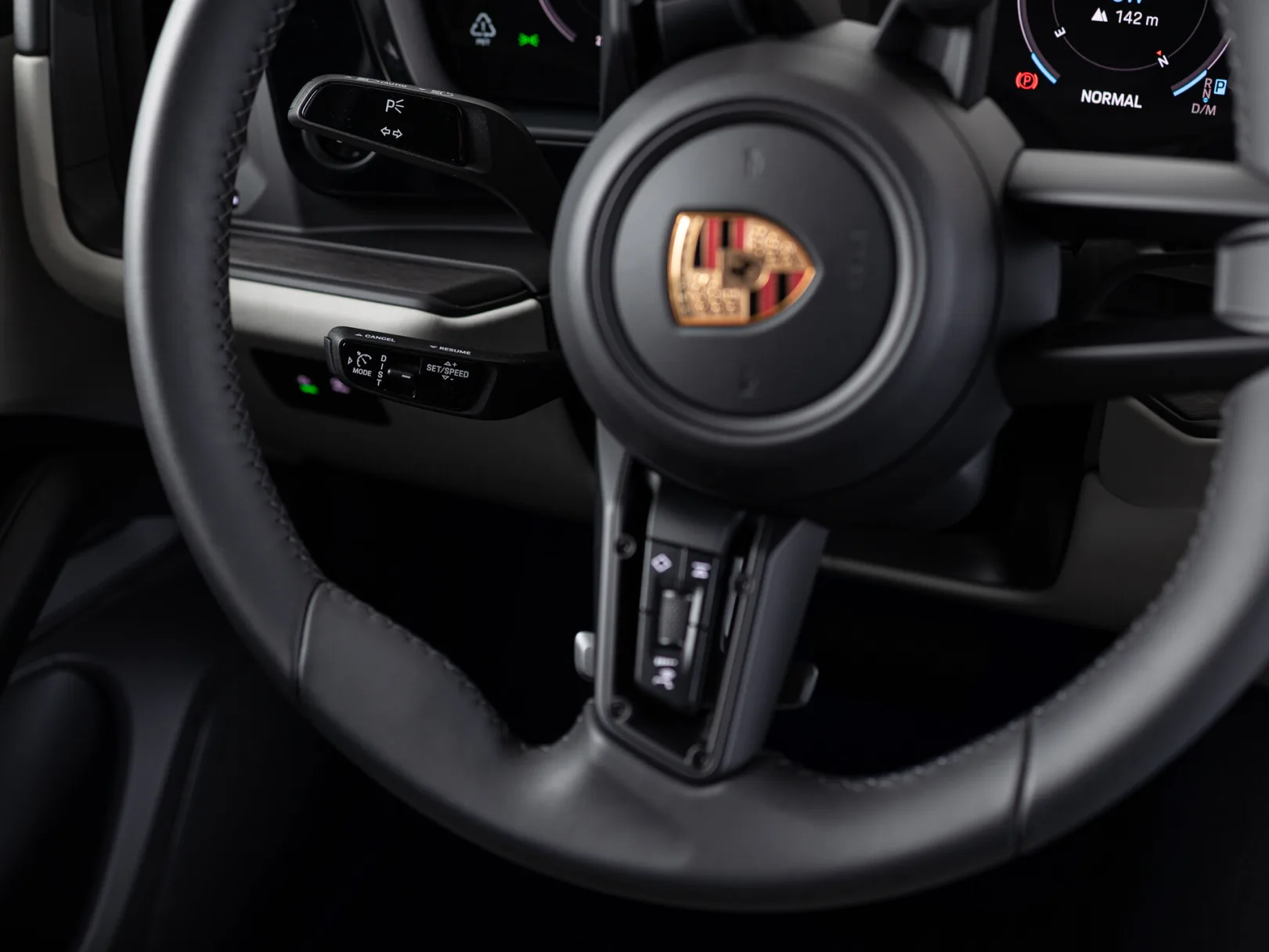 Porsche Cayenne Coupé III Рестайлинг, 2026 — экстерьер, фото 16